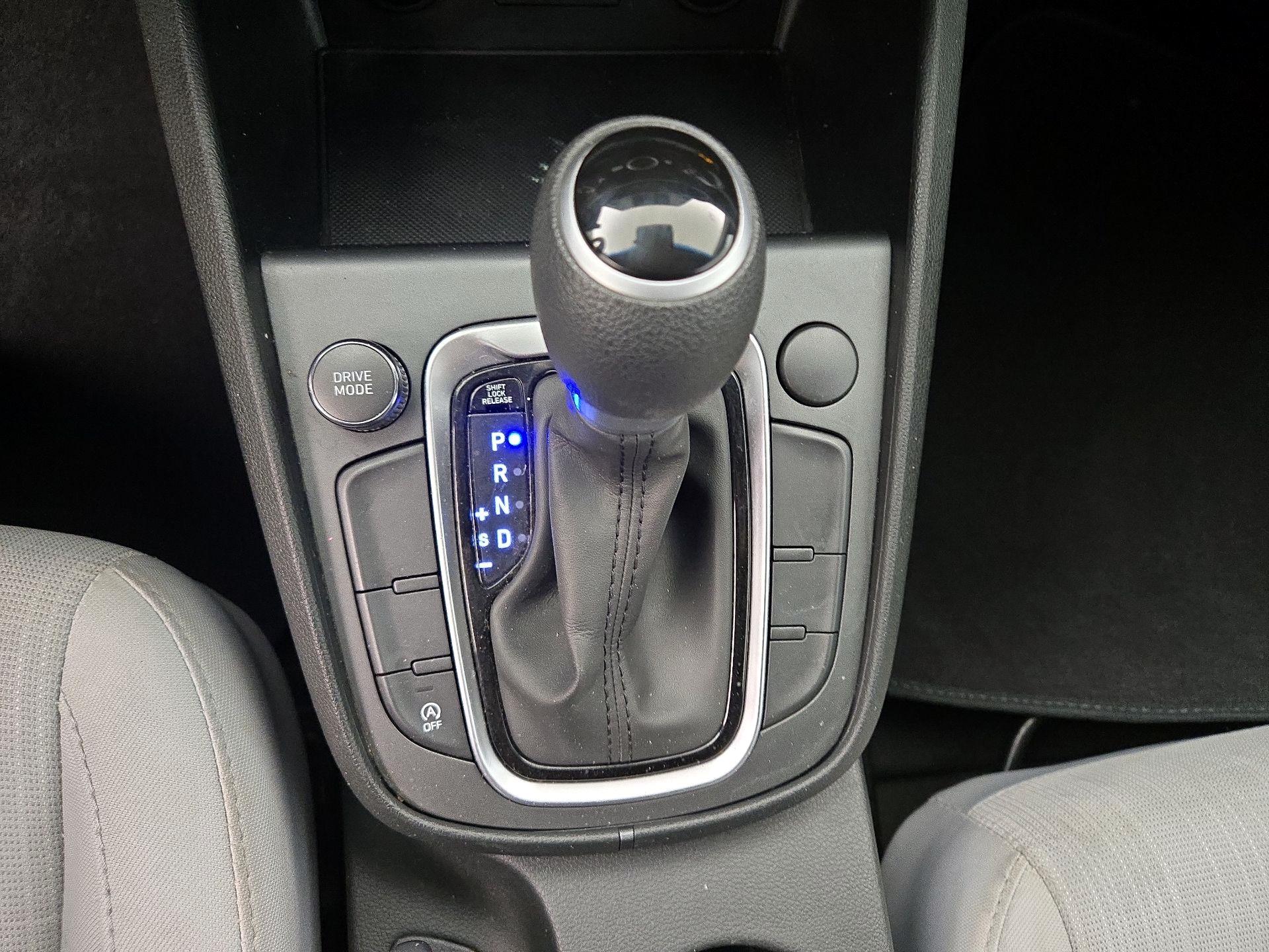 Thumbnail: 2022 Hyundai Kona - 17