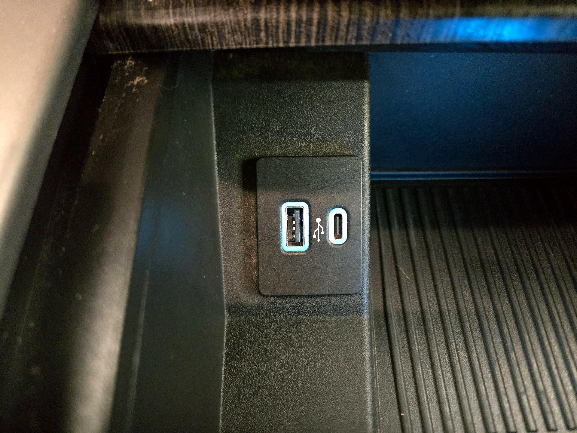 Thumbnail: 2020 Ford F-250 - 19