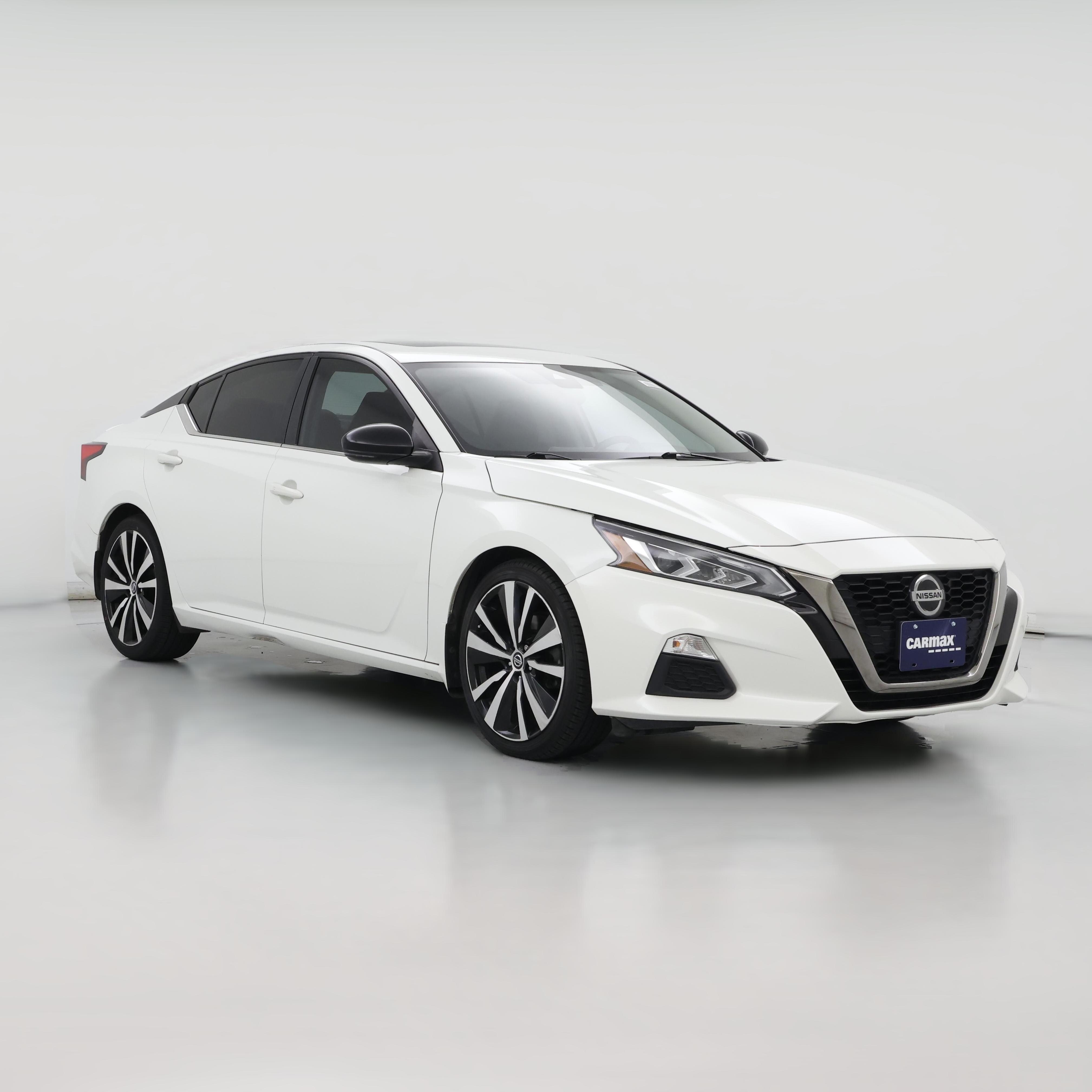 Thumbnail: 2020 Nissan Altima - 1