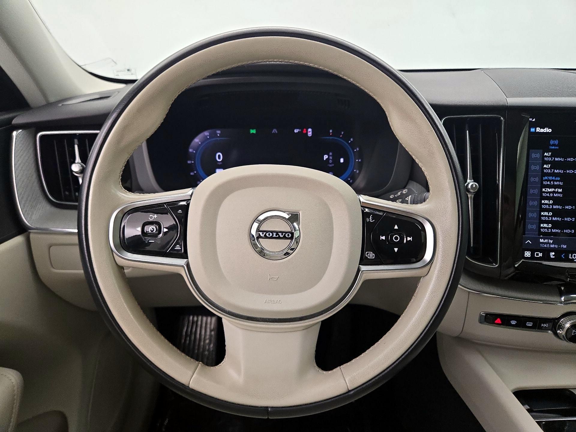 Thumbnail: 2024 Volvo XC60 - 10