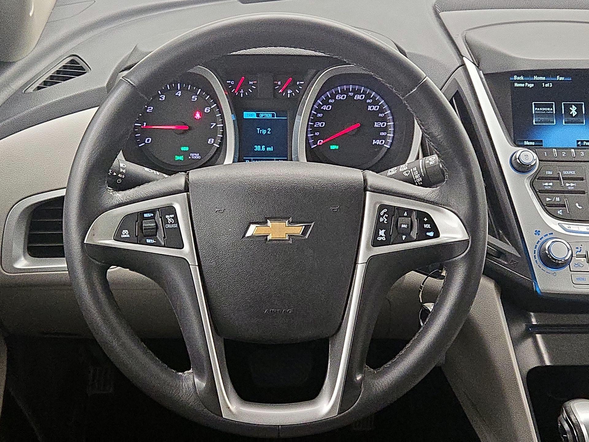Thumbnail: 2015 Chevrolet Equinox - 10