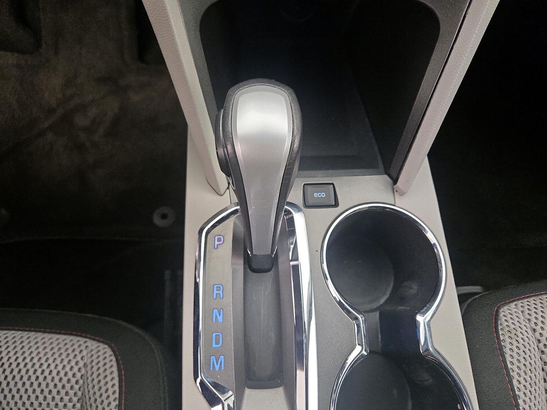 Thumbnail: 2015 Chevrolet Equinox - 16