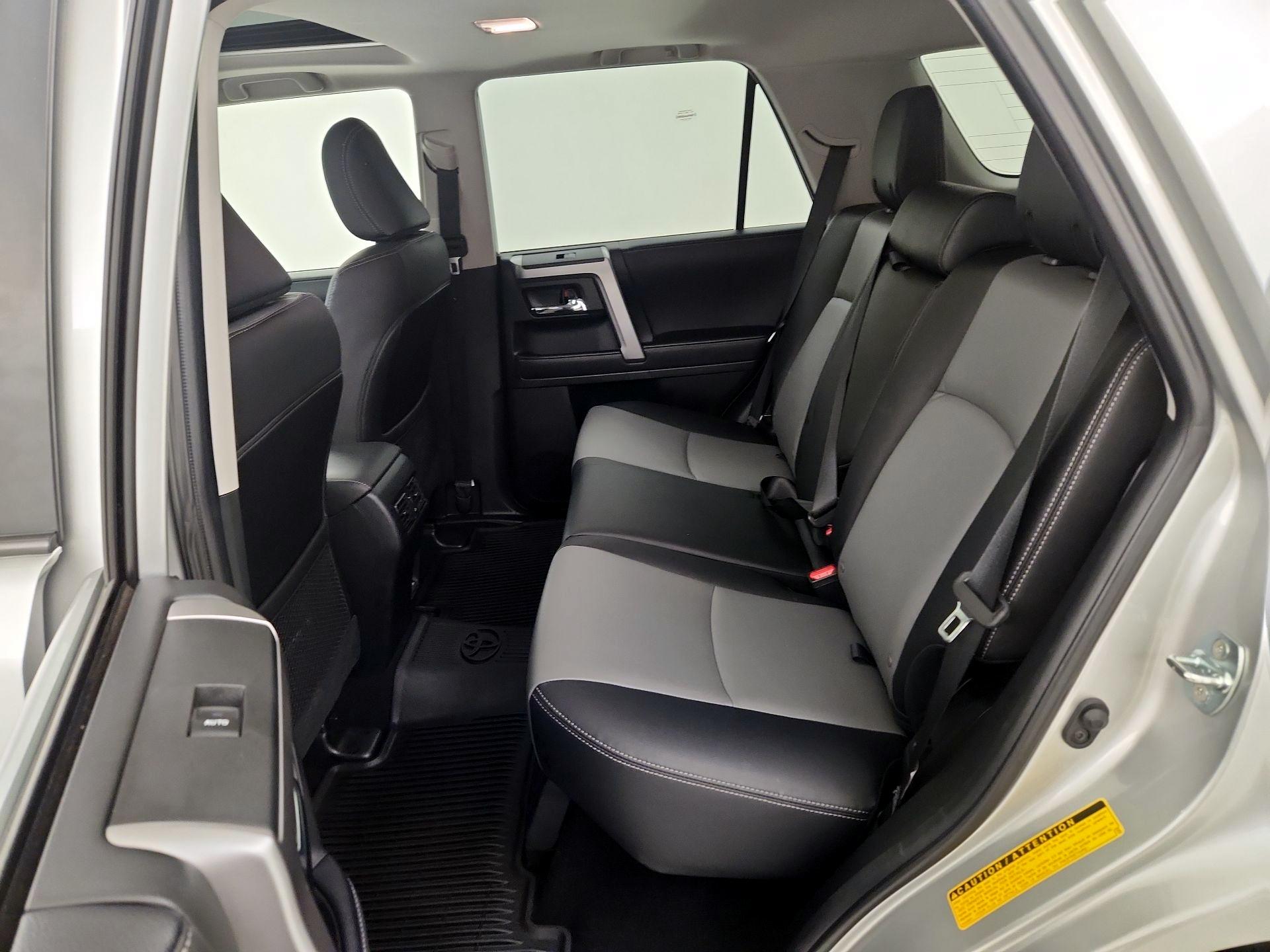 Thumbnail: 2022 Toyota 4Runner - 20