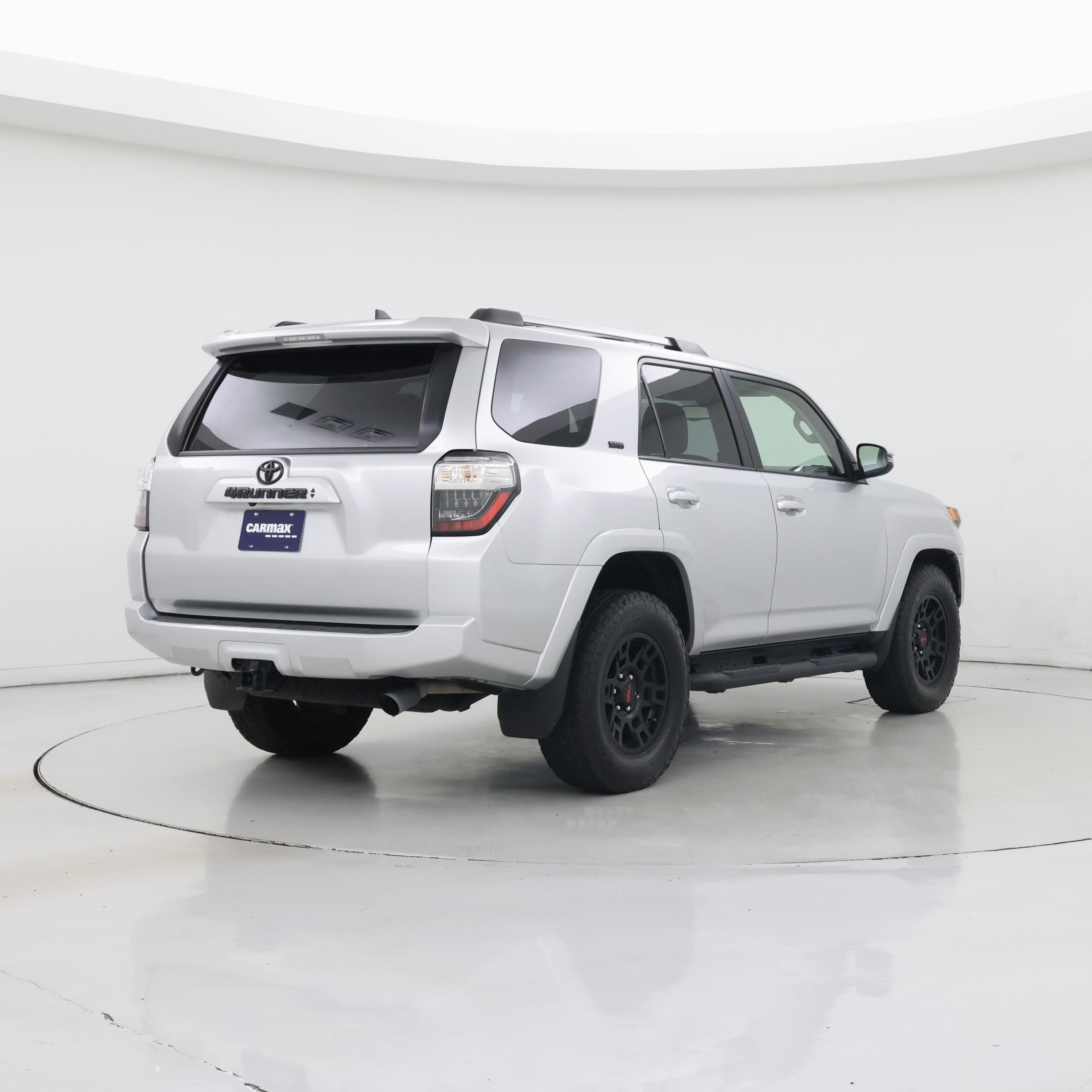 Thumbnail: 2022 Toyota 4Runner - 8