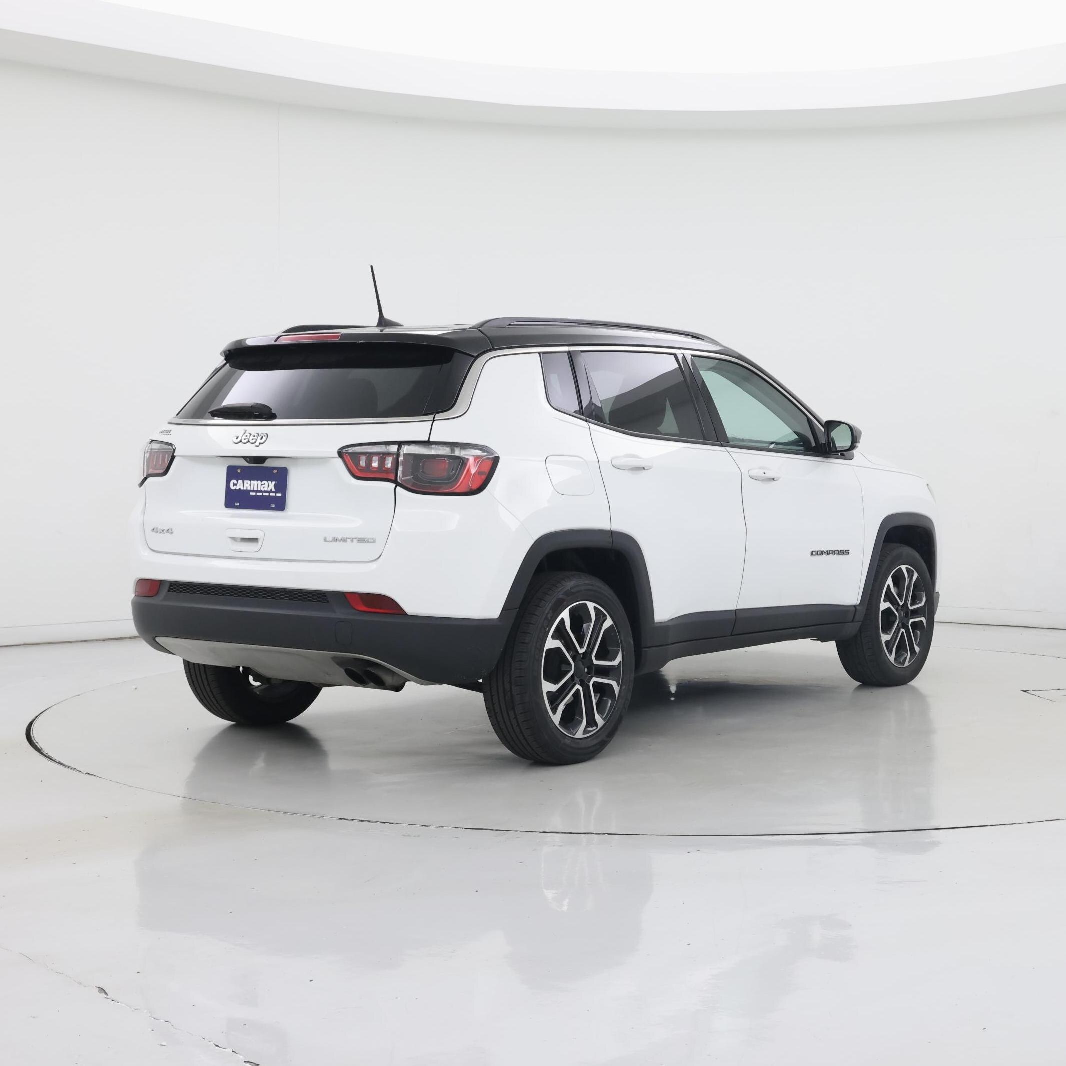 Thumbnail: 2022 Jeep Compass - 8