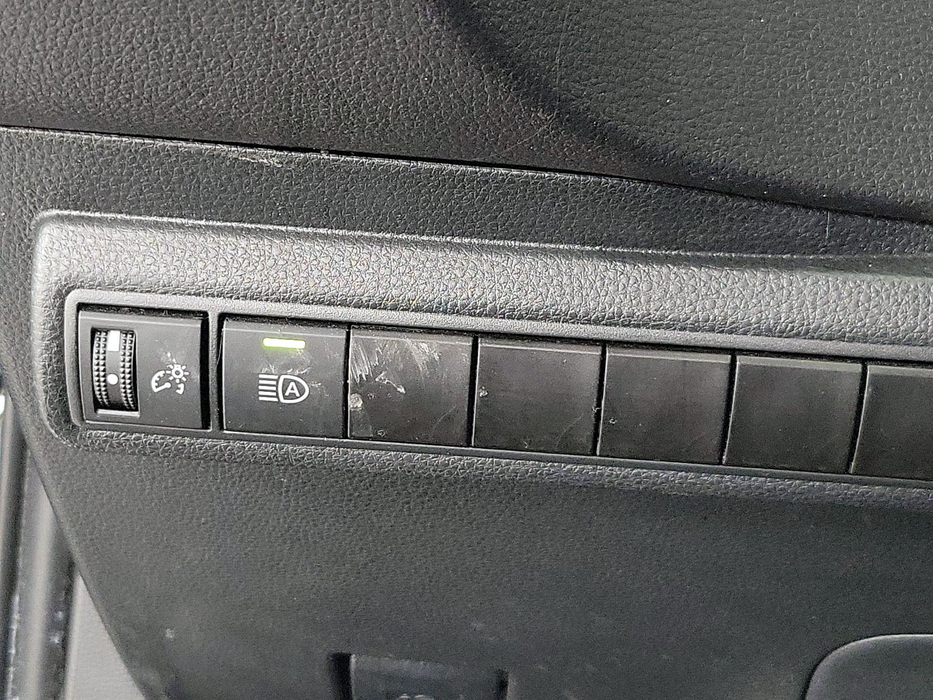 Thumbnail: 2024 Toyota Corolla - 13