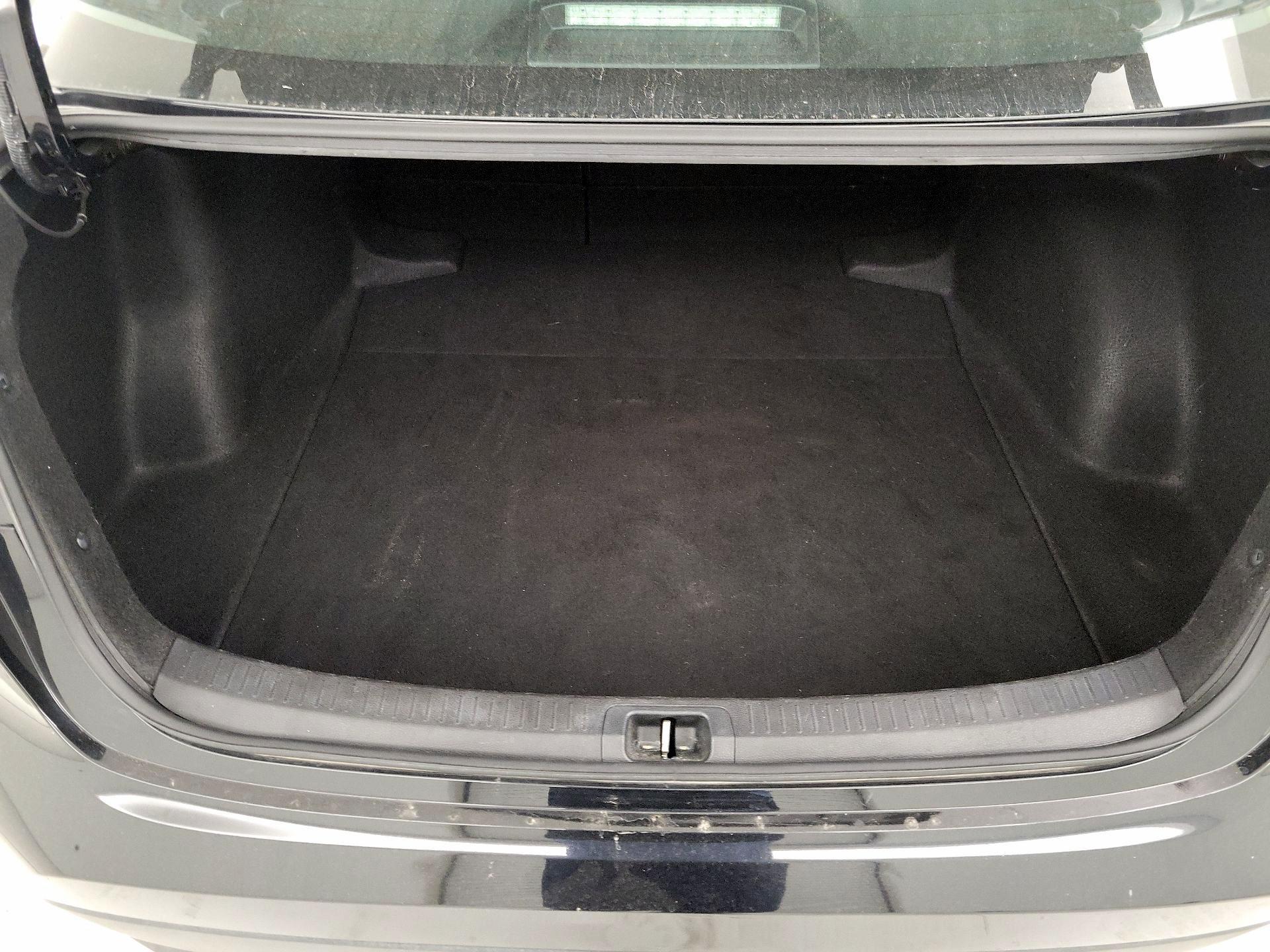 Thumbnail: 2024 Toyota Corolla - 20