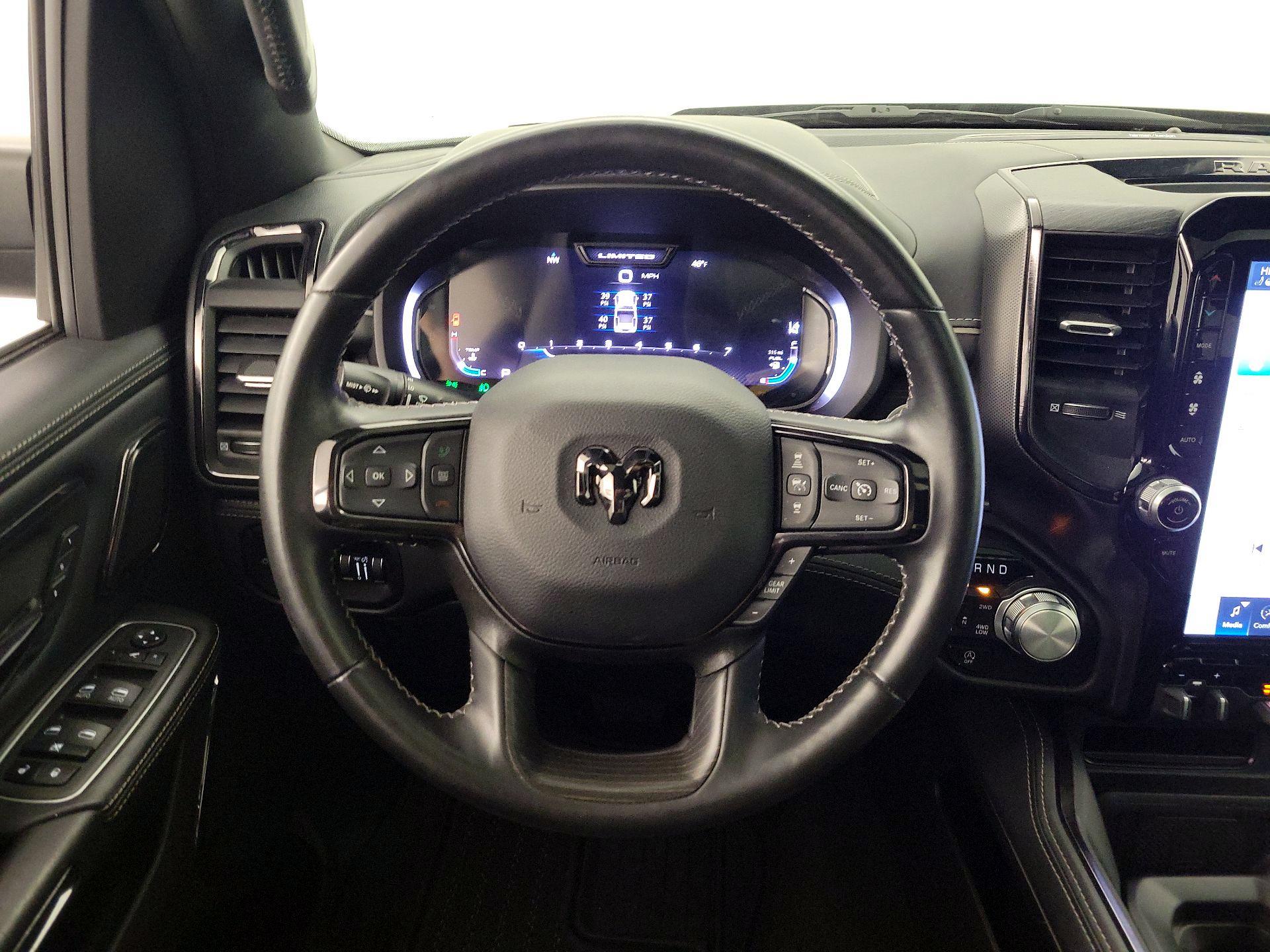 Thumbnail: 2023 RAM 1500 - 10