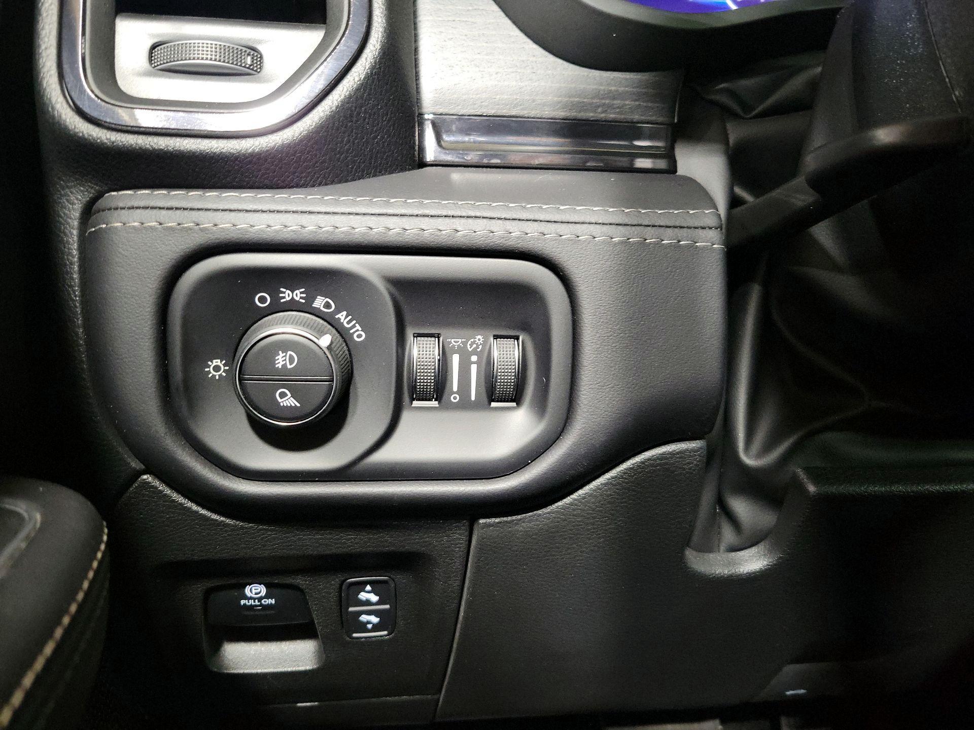 Thumbnail: 2023 RAM 1500 - 13