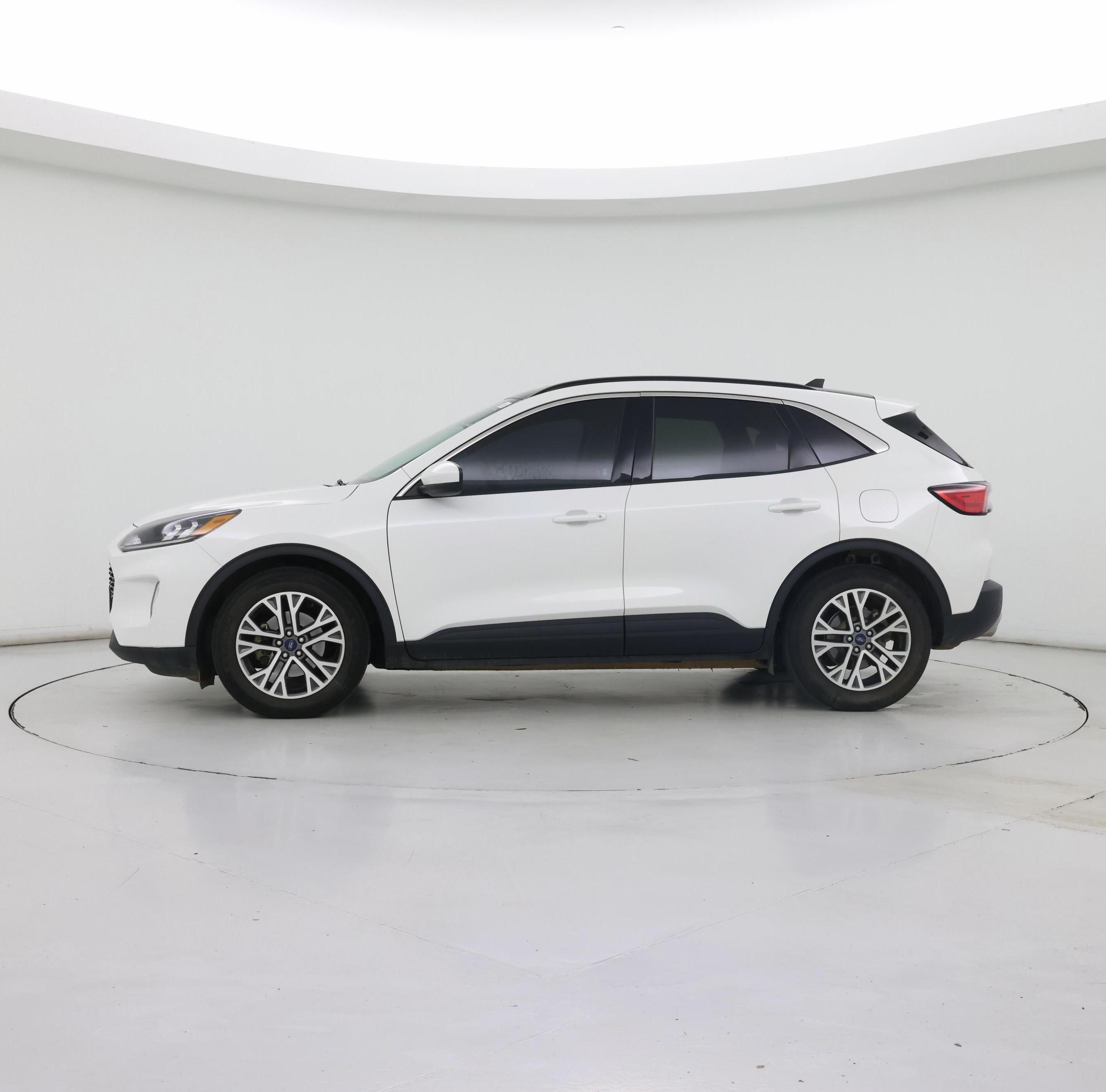 Thumbnail: 2022 Ford Escape - 3