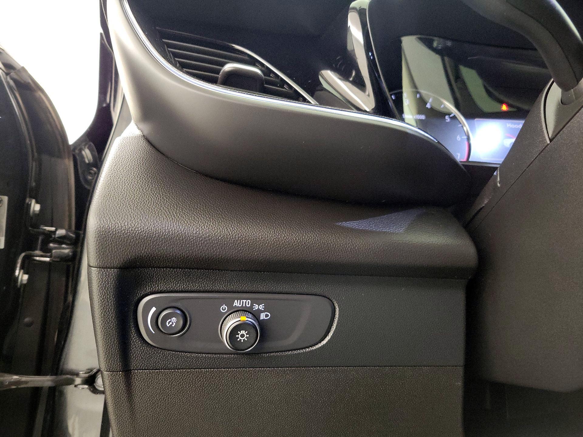 Thumbnail: 2023 Buick Envision - 13