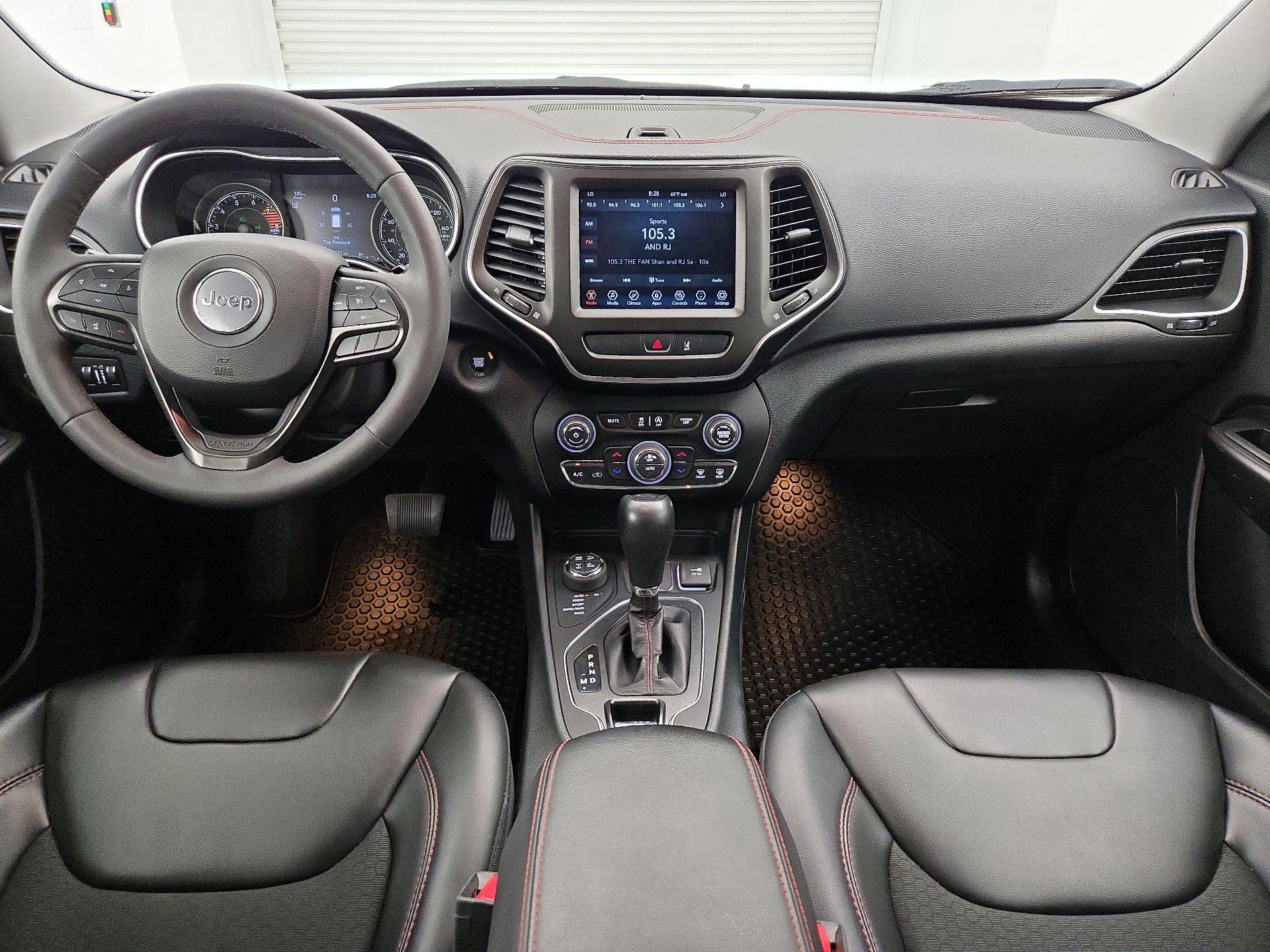 Thumbnail: 2022 Jeep Cherokee - 9