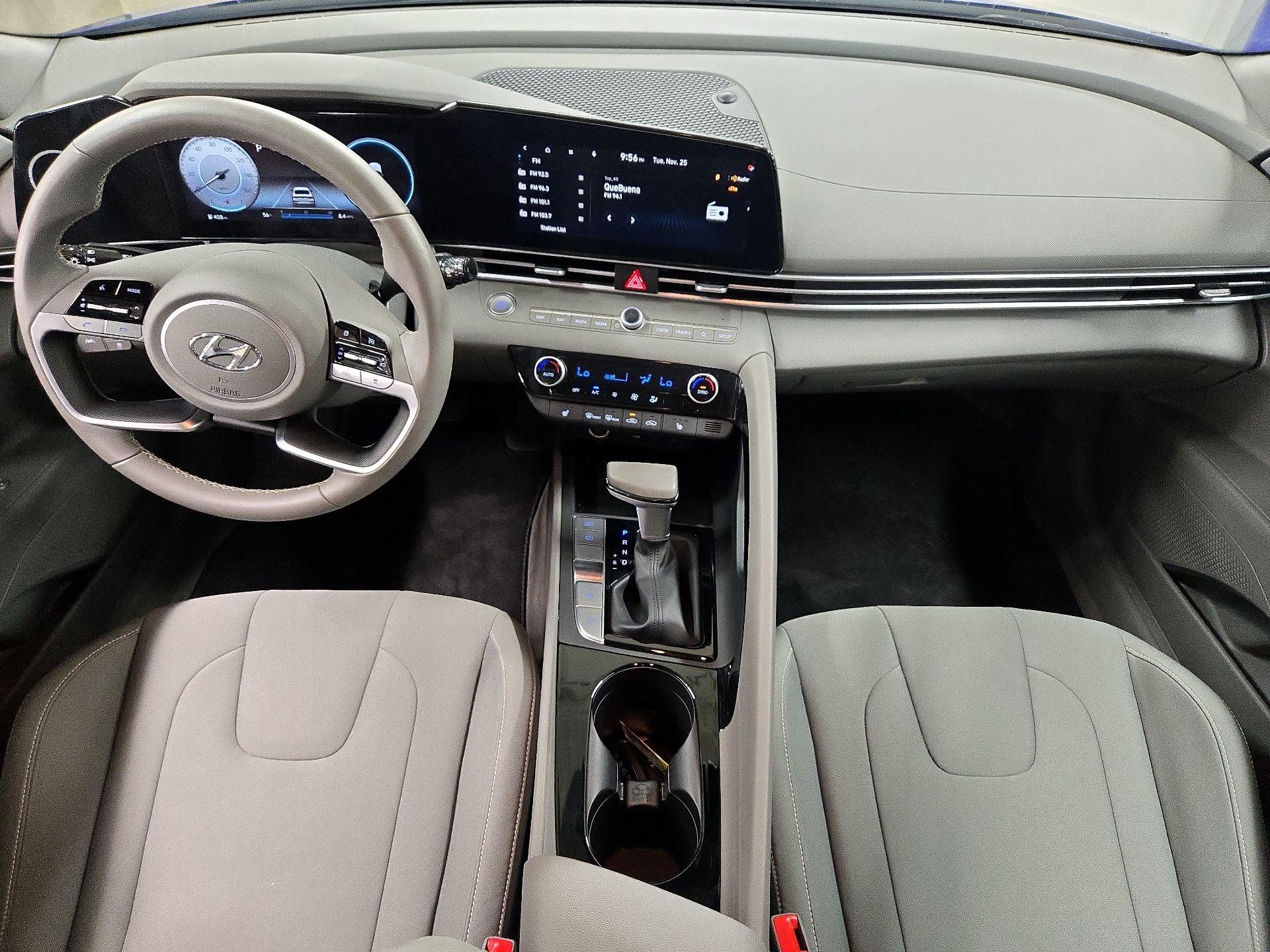 Thumbnail: 2023 Hyundai Elantra - 9