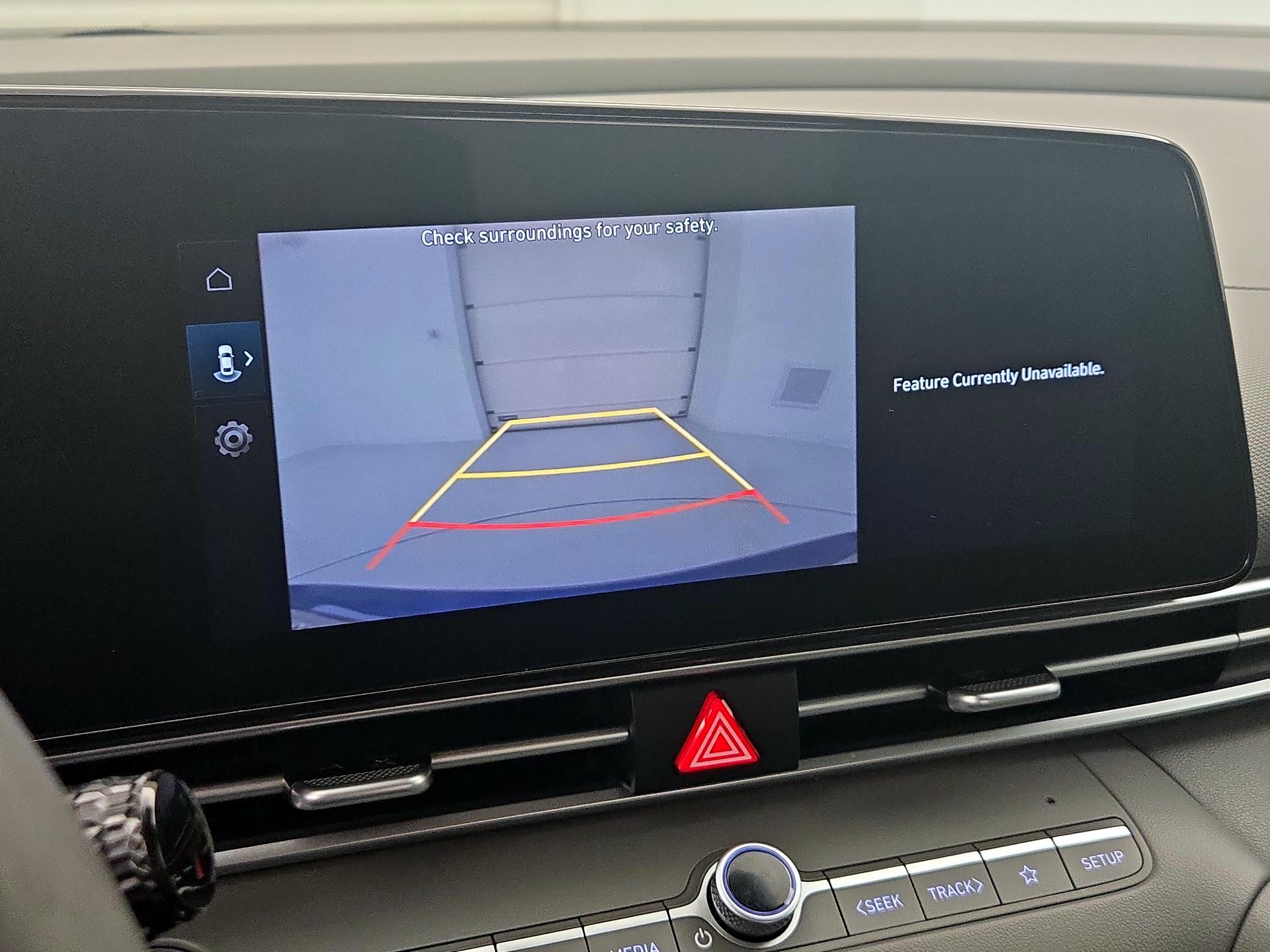 Thumbnail: 2023 Hyundai Elantra - 15