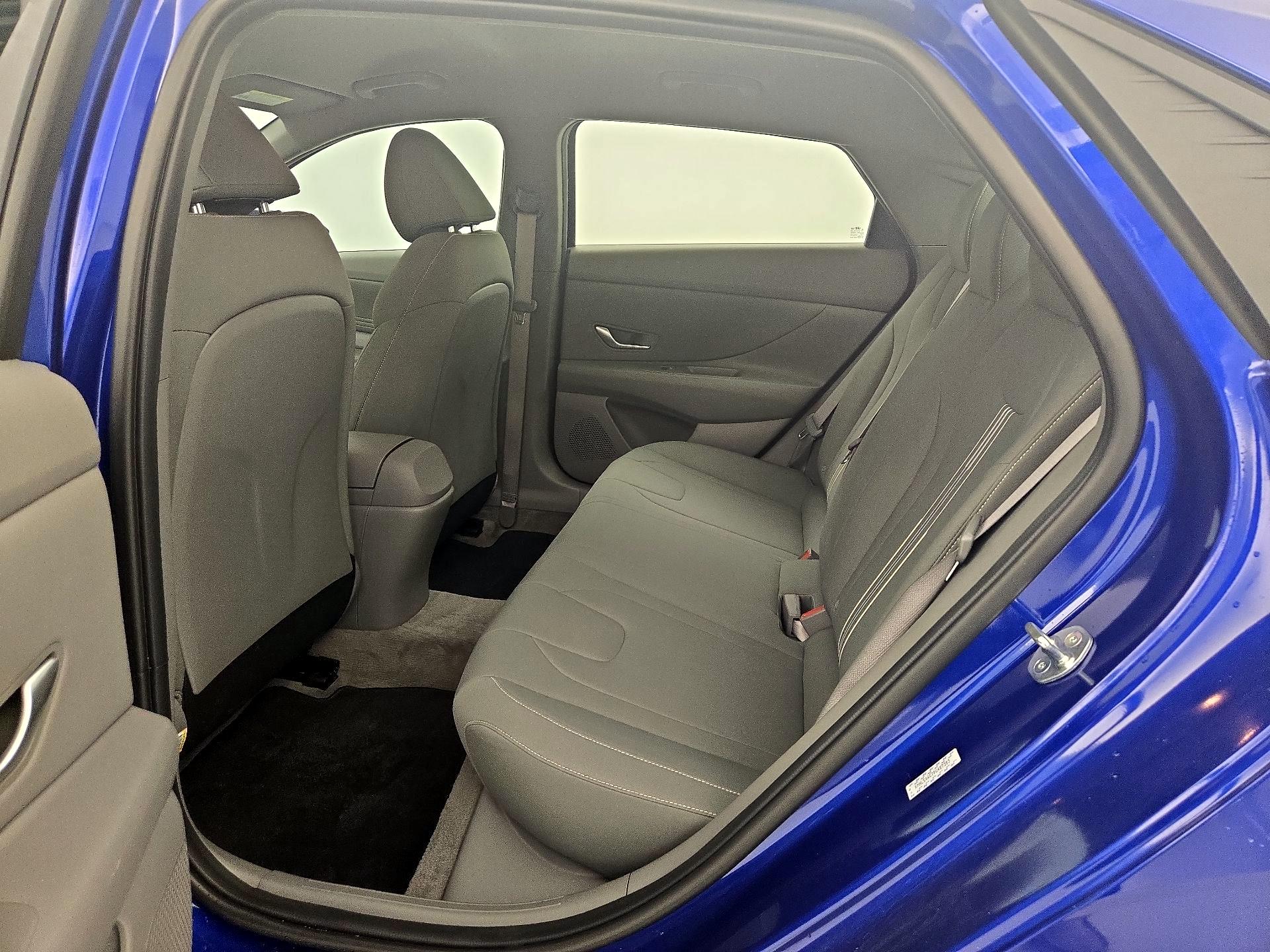 Thumbnail: 2023 Hyundai Elantra - 20