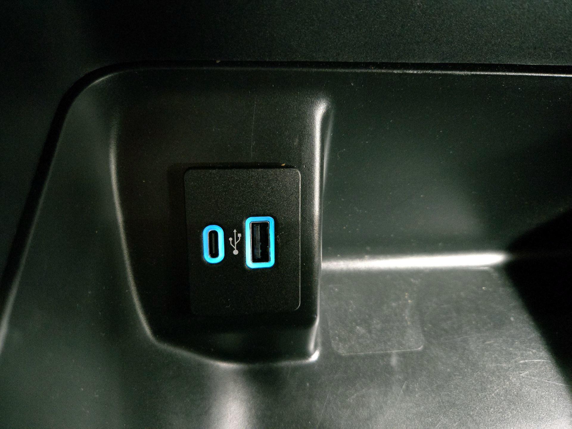 Thumbnail: 2023 Ford F-150 - 19