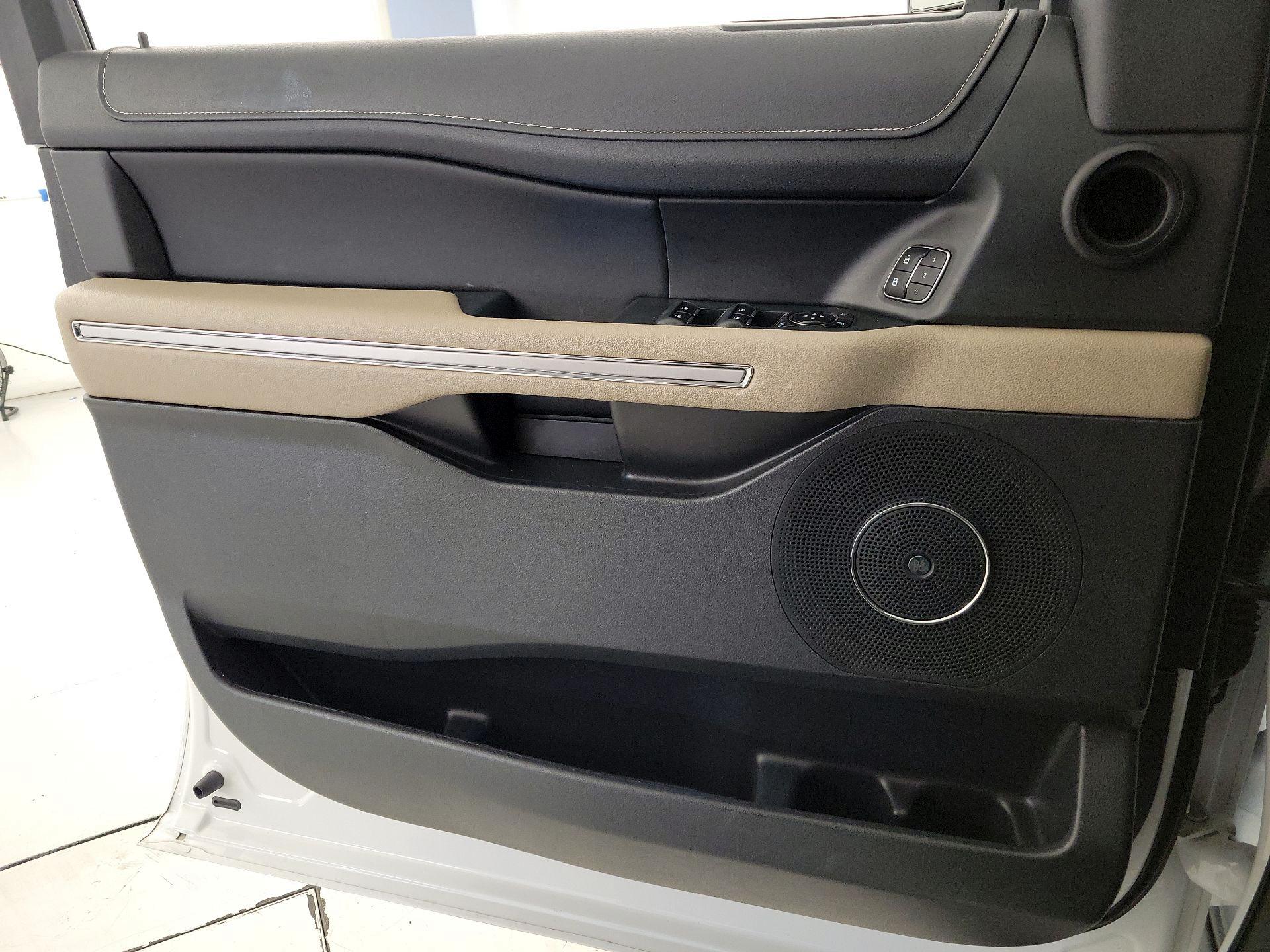 Thumbnail: 2024 Ford Expedition MAX - 12