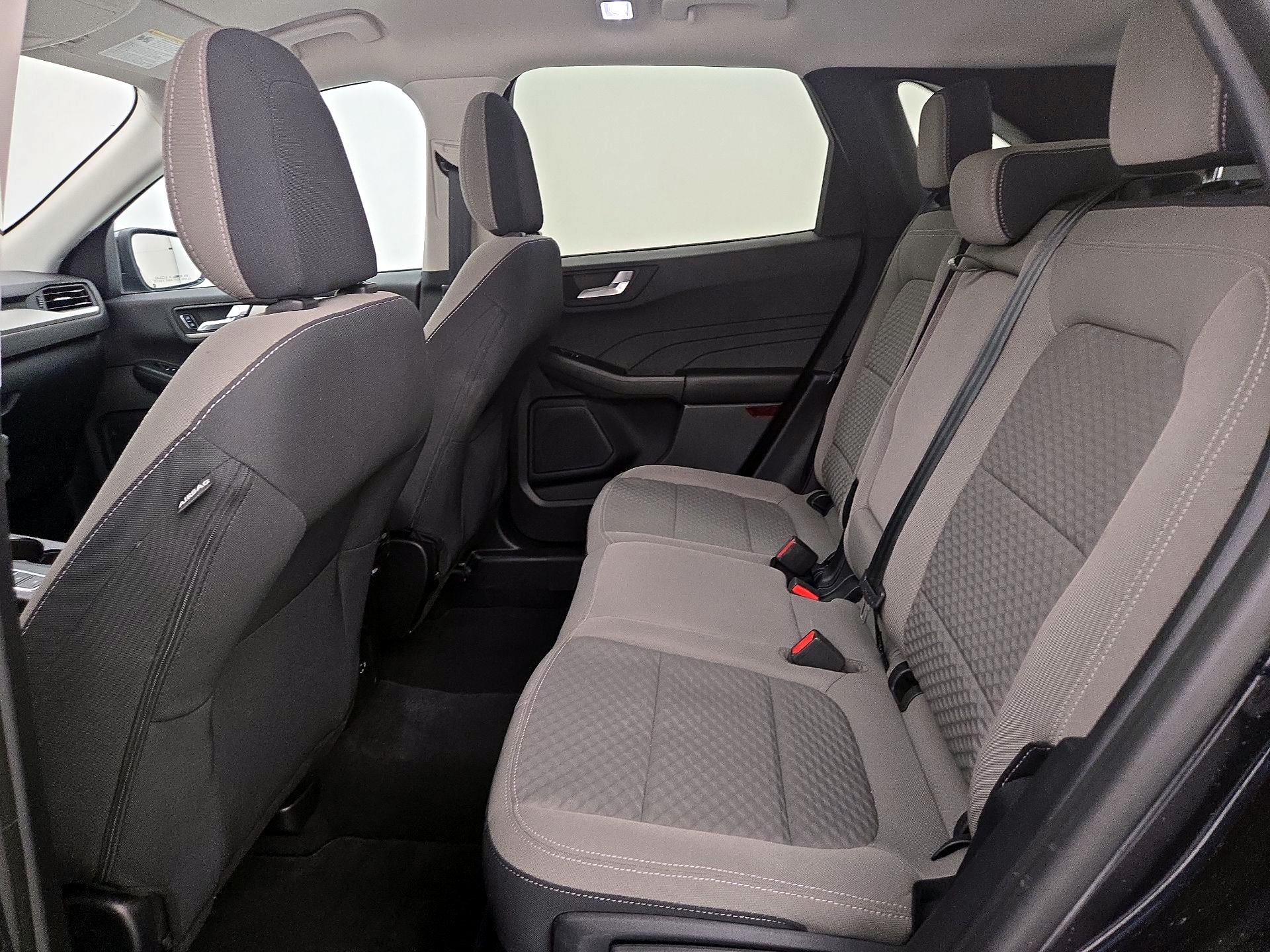 Thumbnail: 2021 Ford Escape - 20