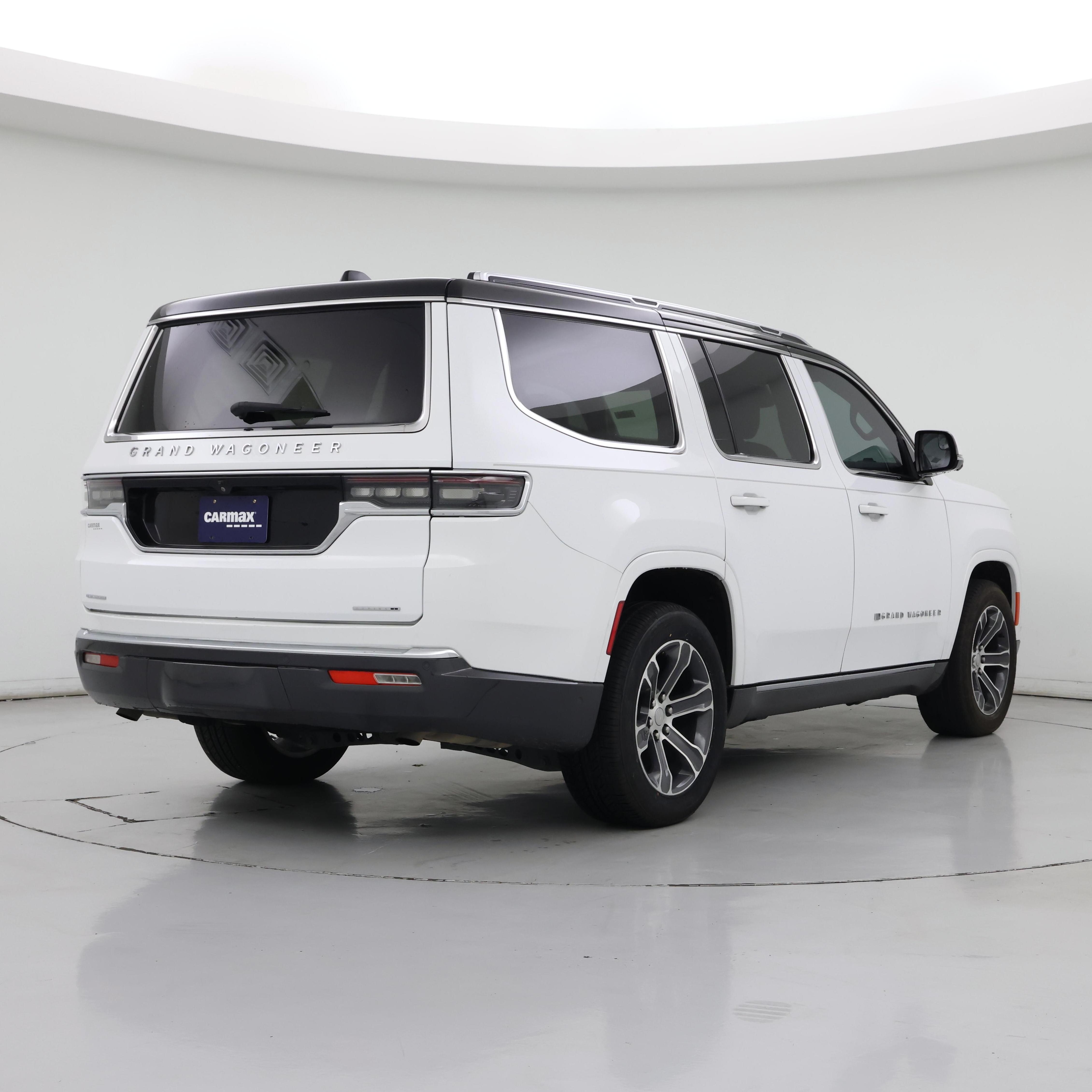 Thumbnail: 2022 Jeep Grand Wagoneer - 8