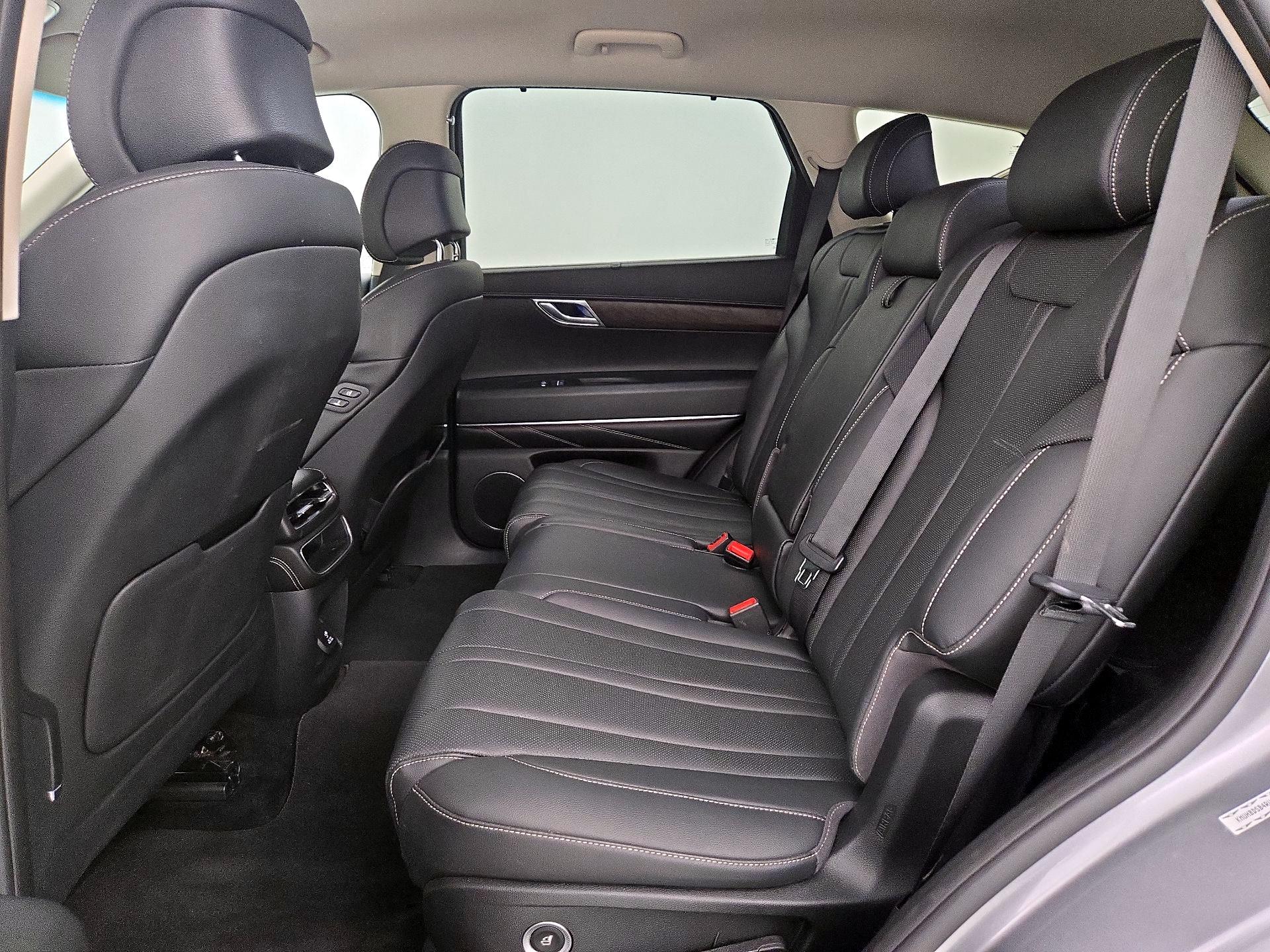 Thumbnail: 2024 Genesis GV80 - 20