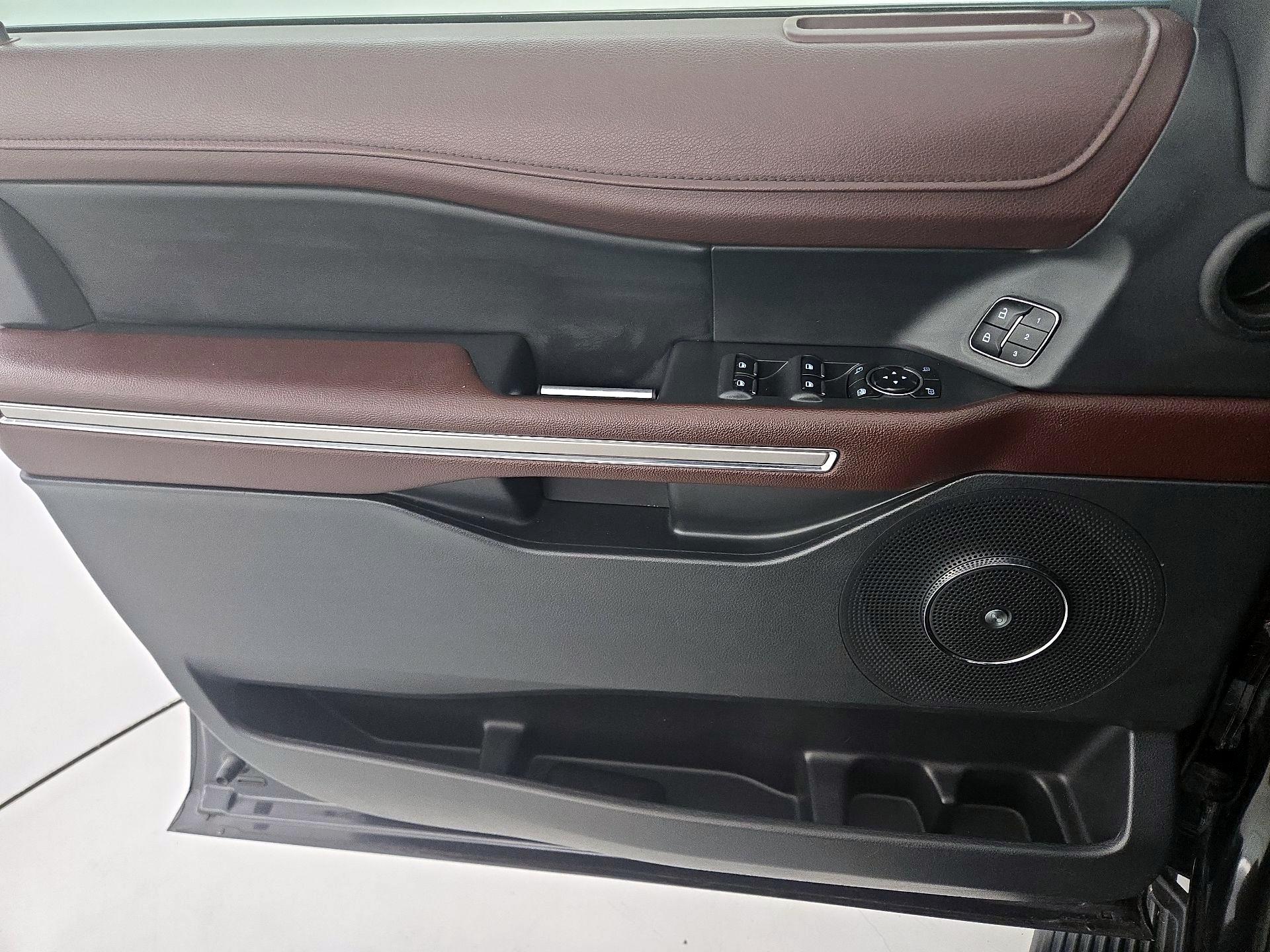 Thumbnail: 2024 Ford Expedition MAX - 12