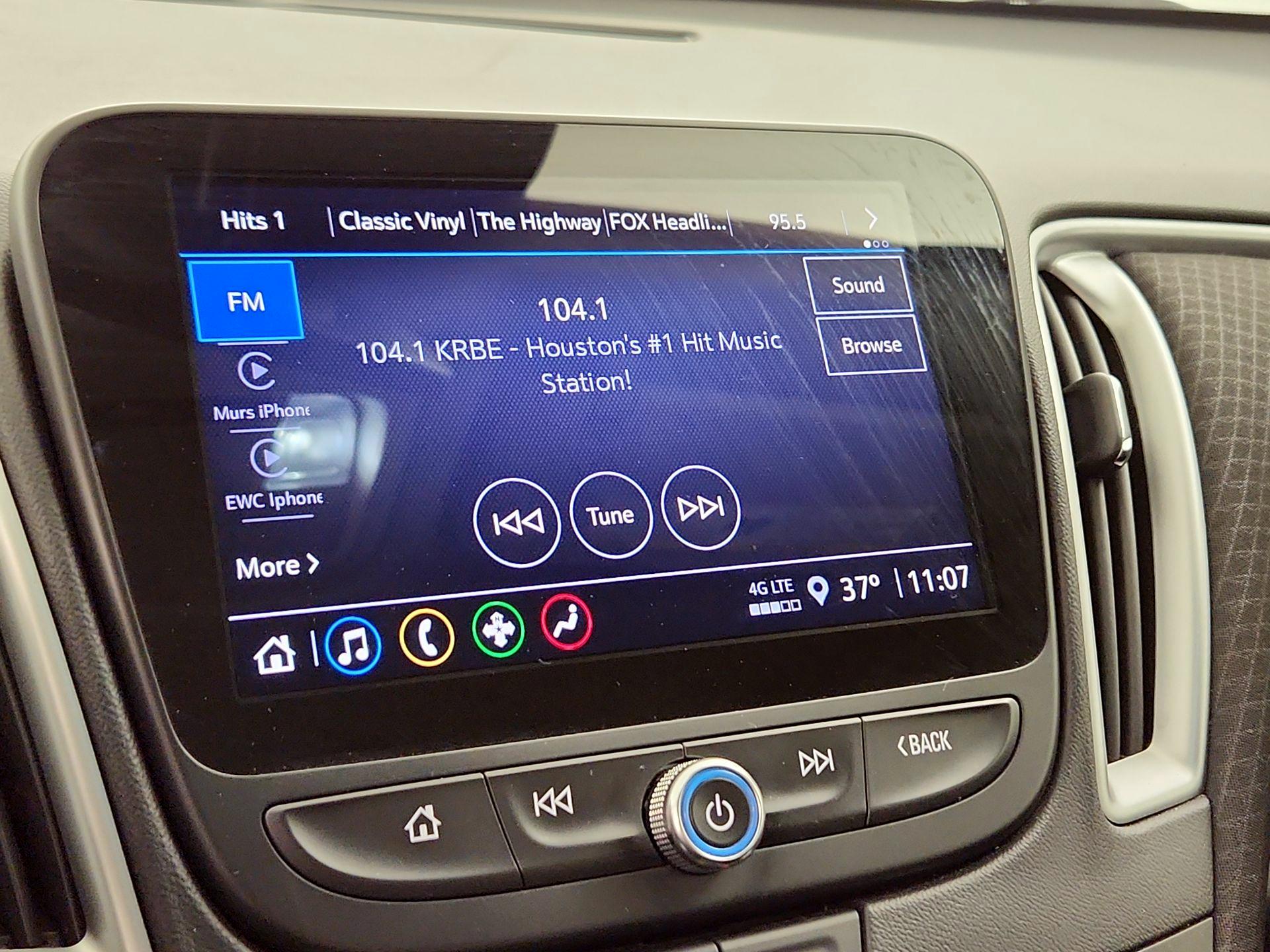 Thumbnail: 2023 Chevrolet Malibu - 15