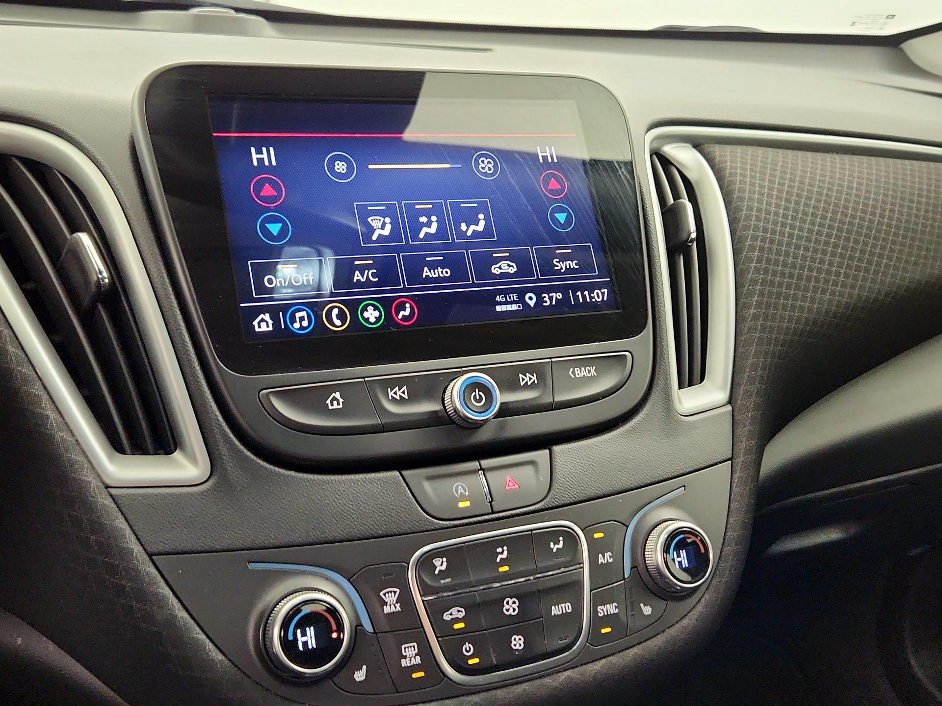 Thumbnail: 2023 Chevrolet Malibu - 16