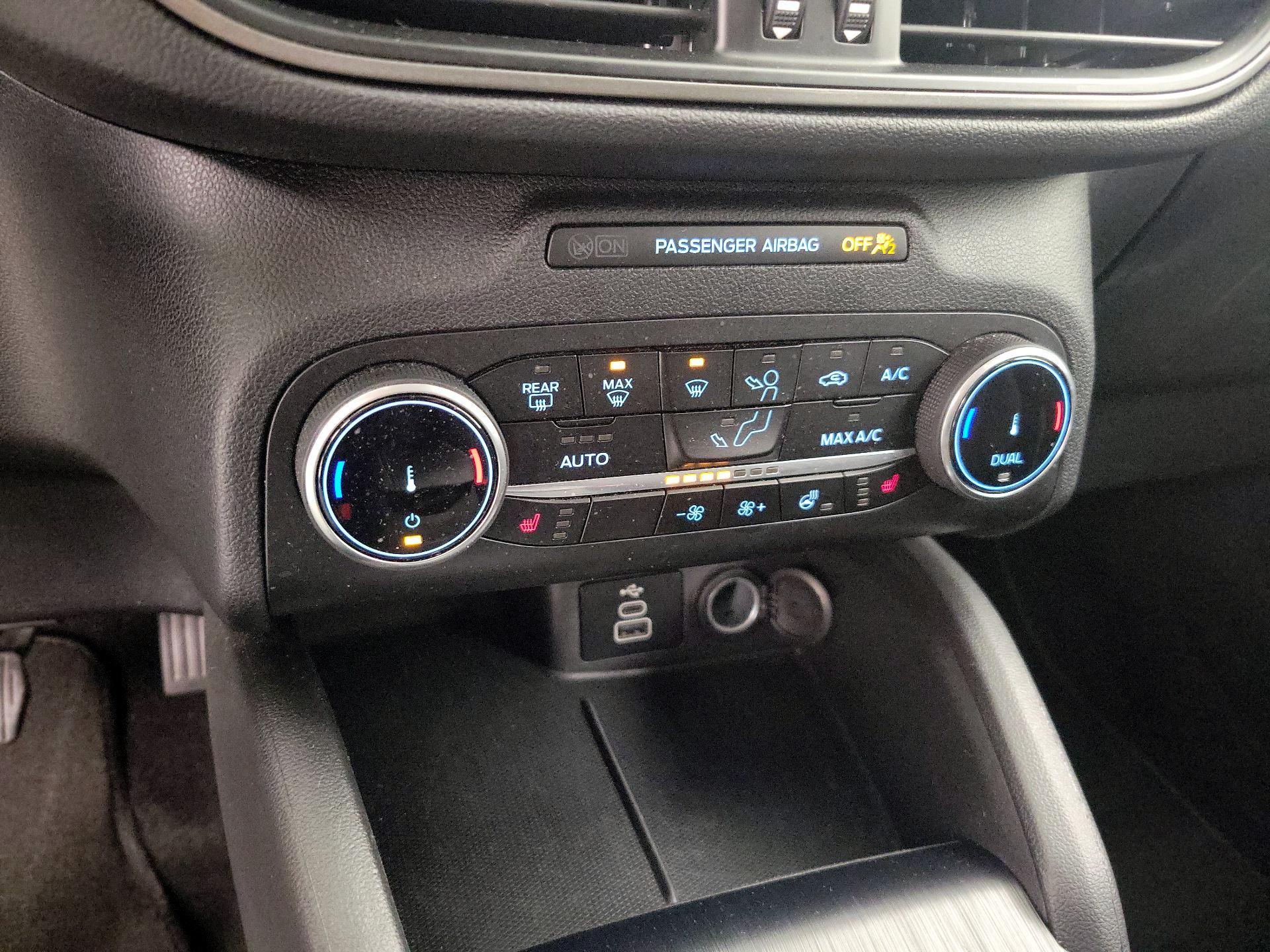 Thumbnail: 2024 Ford Escape - 16