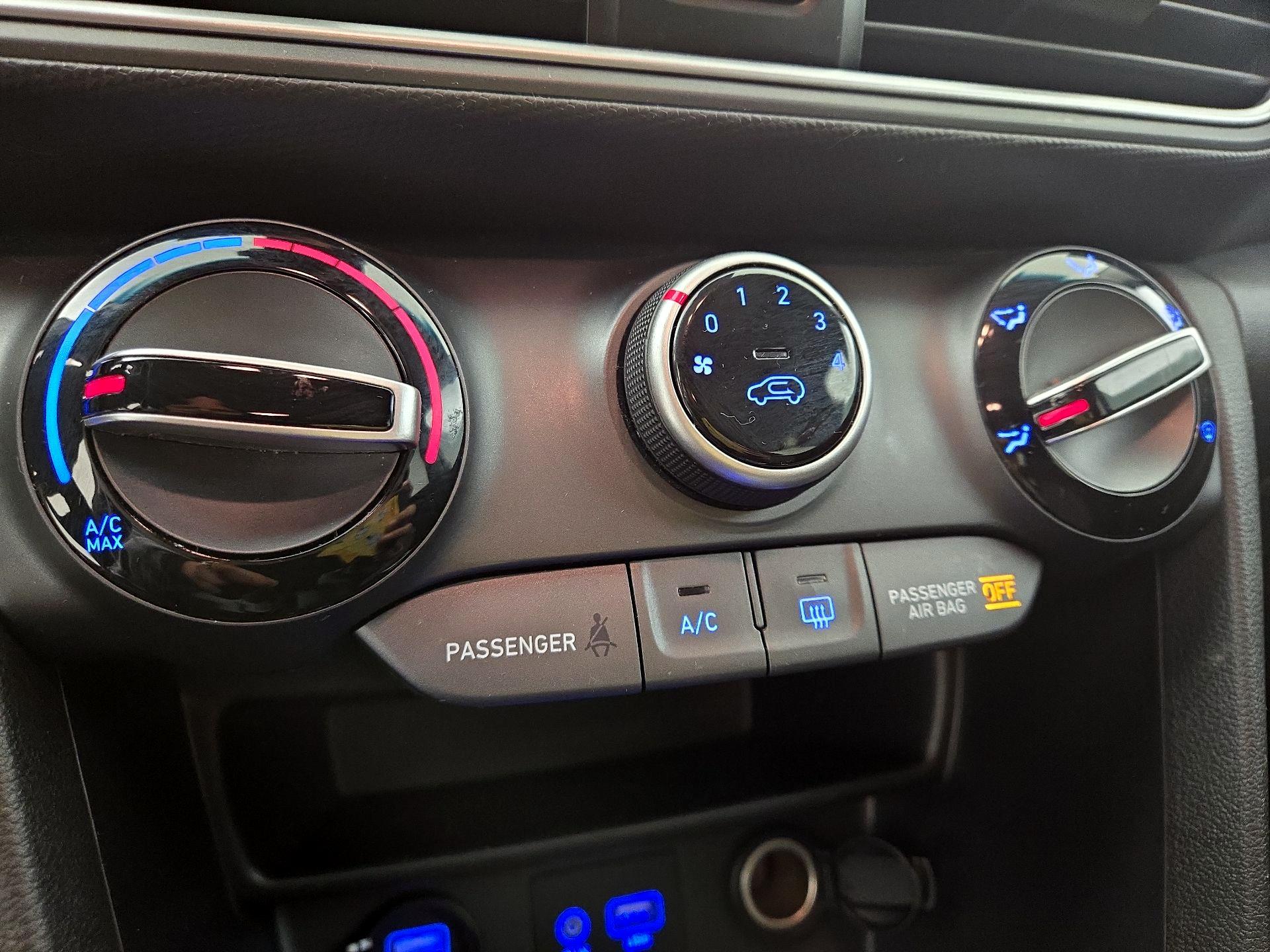 Thumbnail: 2021 Hyundai Kona - 16