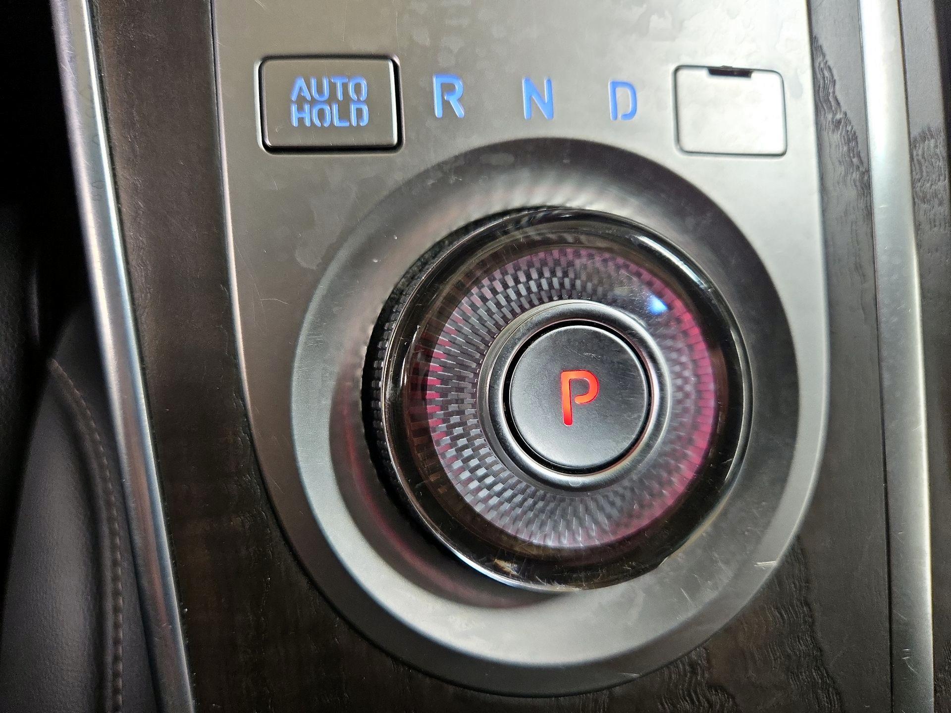 Thumbnail: 2024 Genesis GV80 - 18