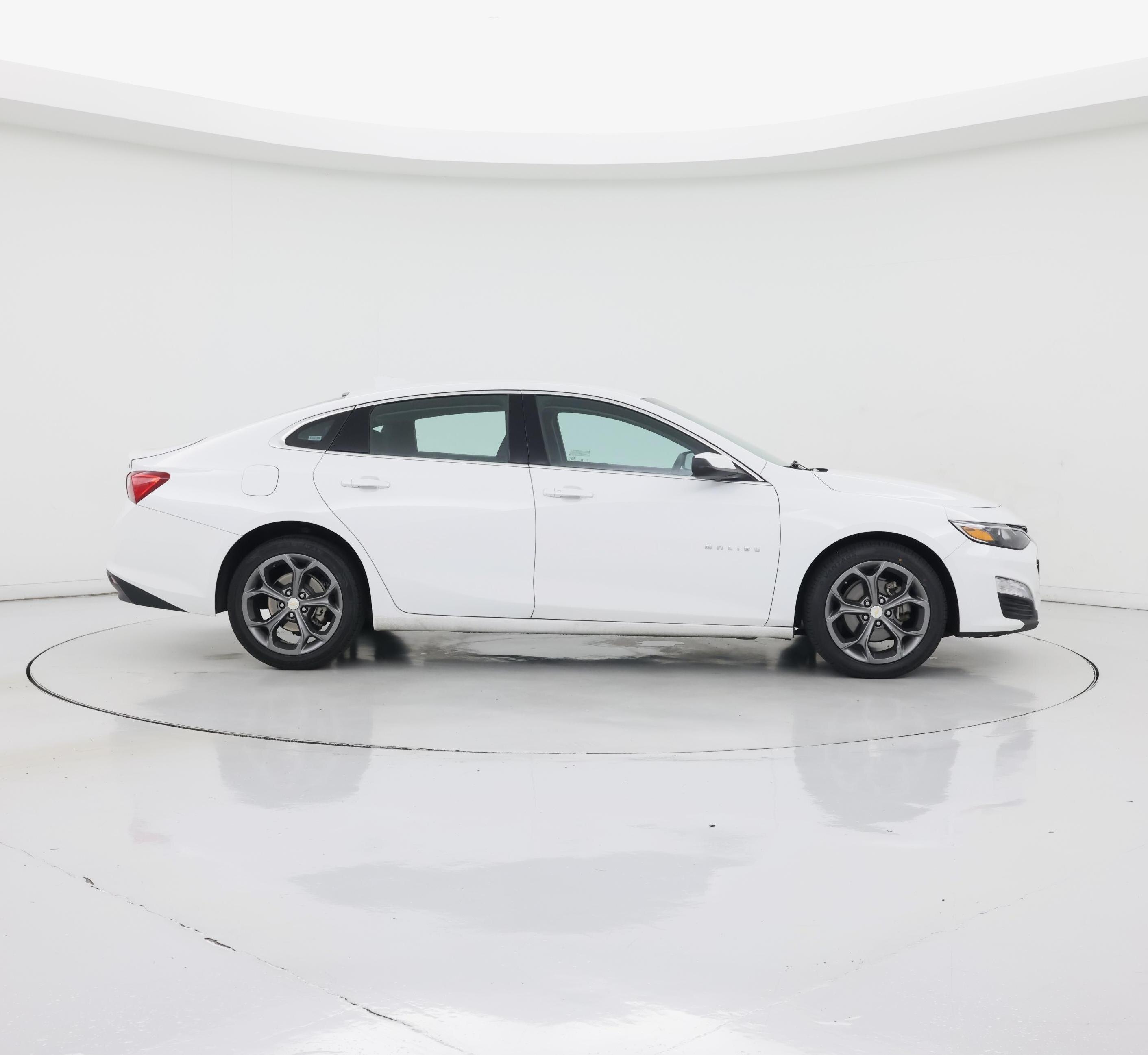 Thumbnail: 2023 Chevrolet Malibu - 7