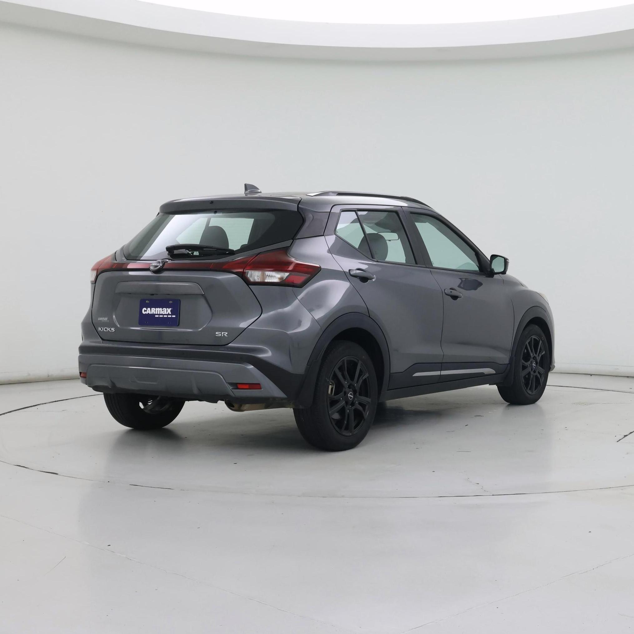 Thumbnail: 2023 Nissan Kicks - 8