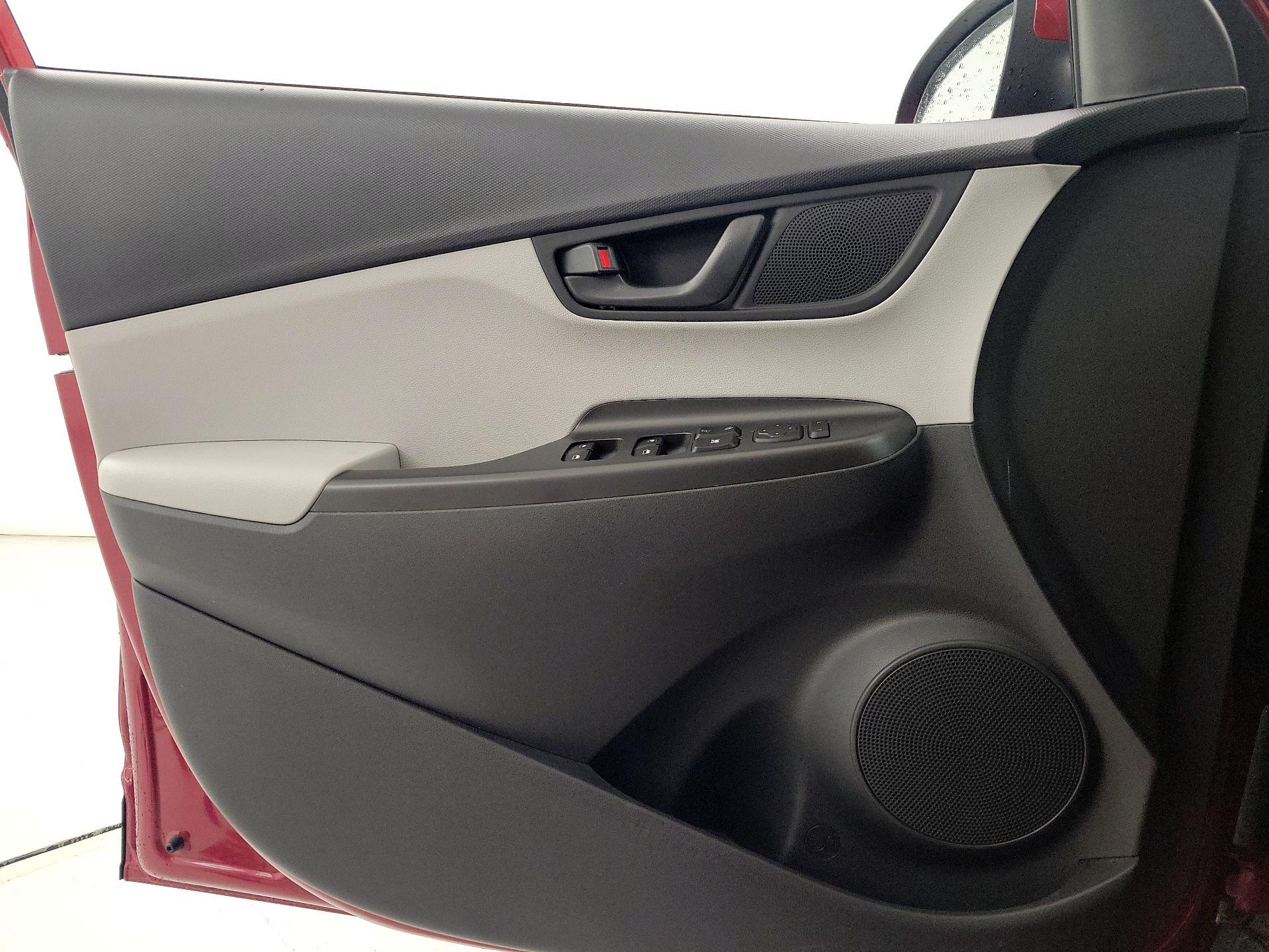 Thumbnail: 2023 Hyundai Kona - 12