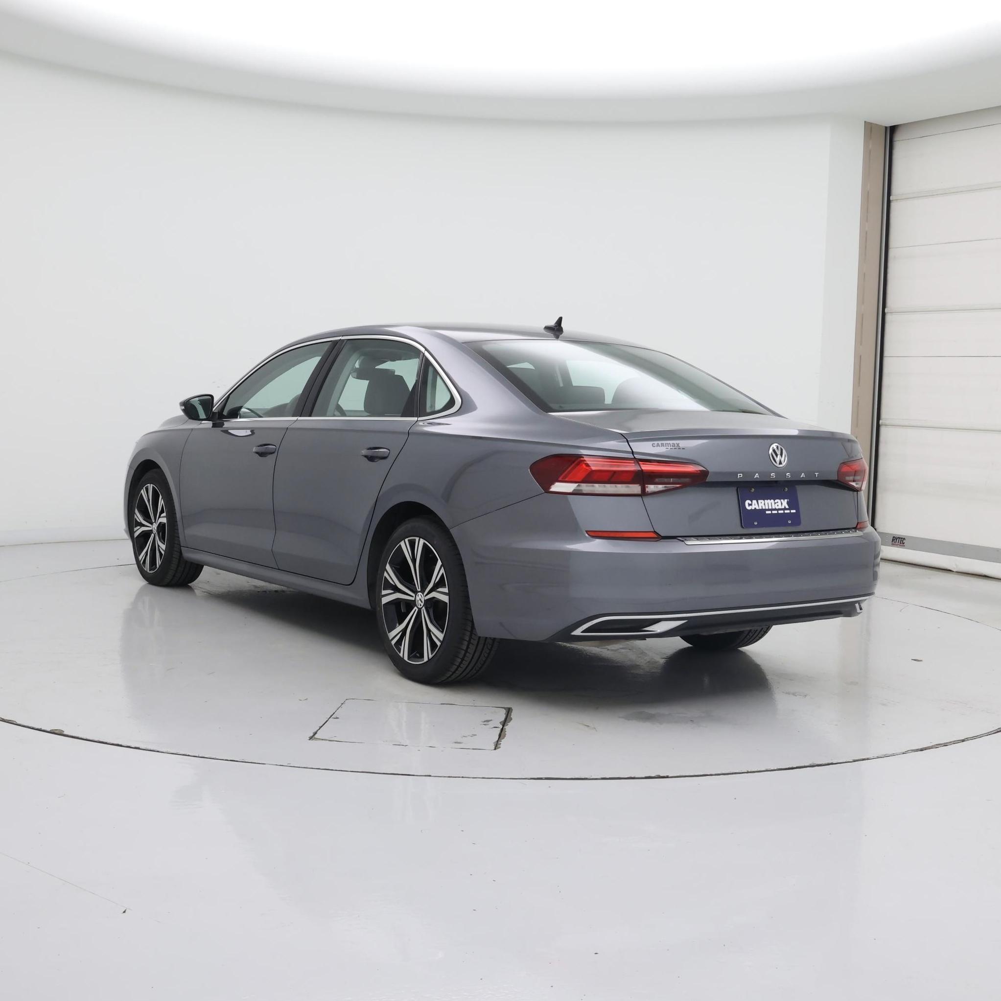 Thumbnail: 2022 Volkswagen Passat - 2