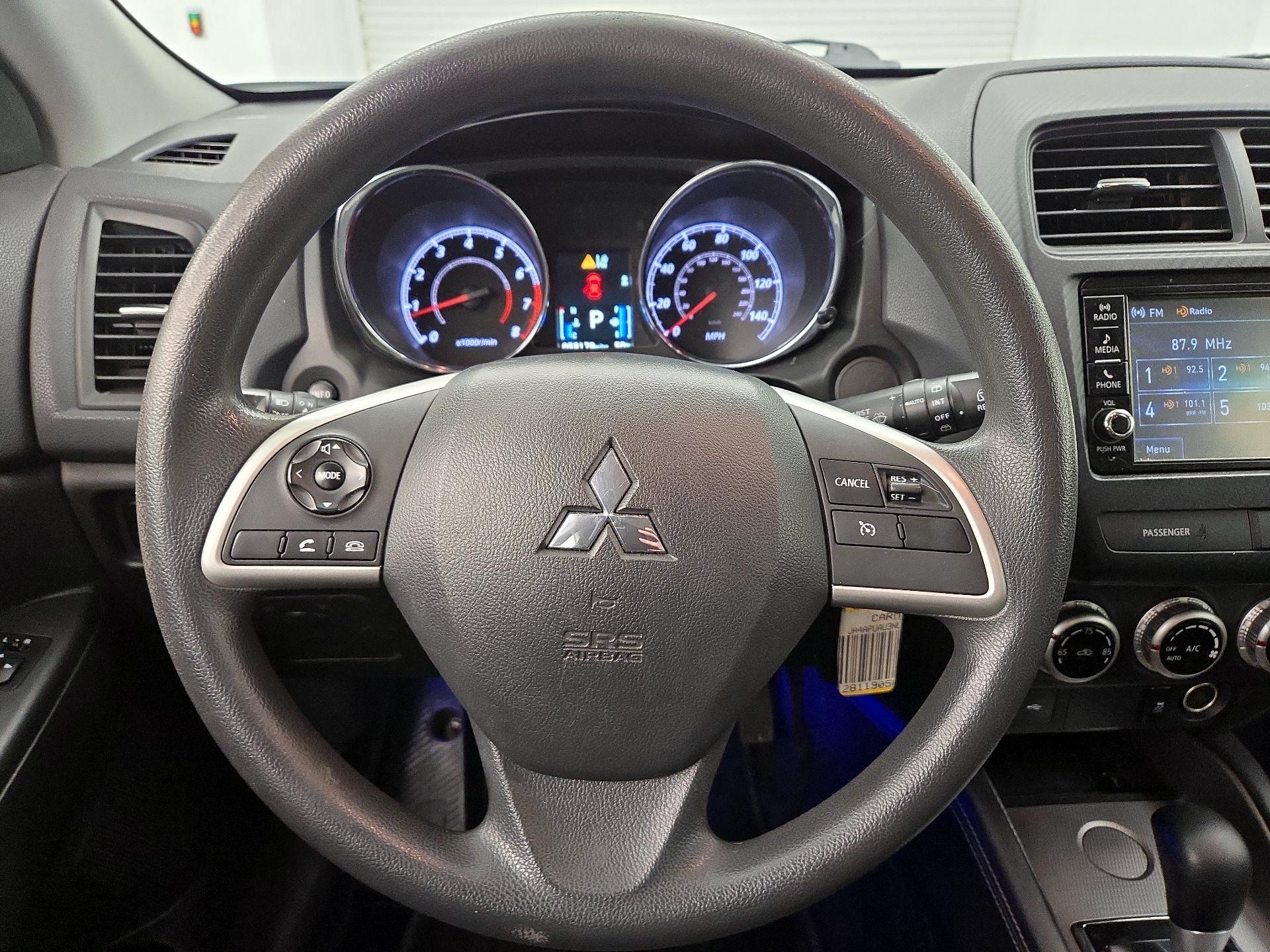 Thumbnail: 2022 Mitsubishi Outlander Sport - 10