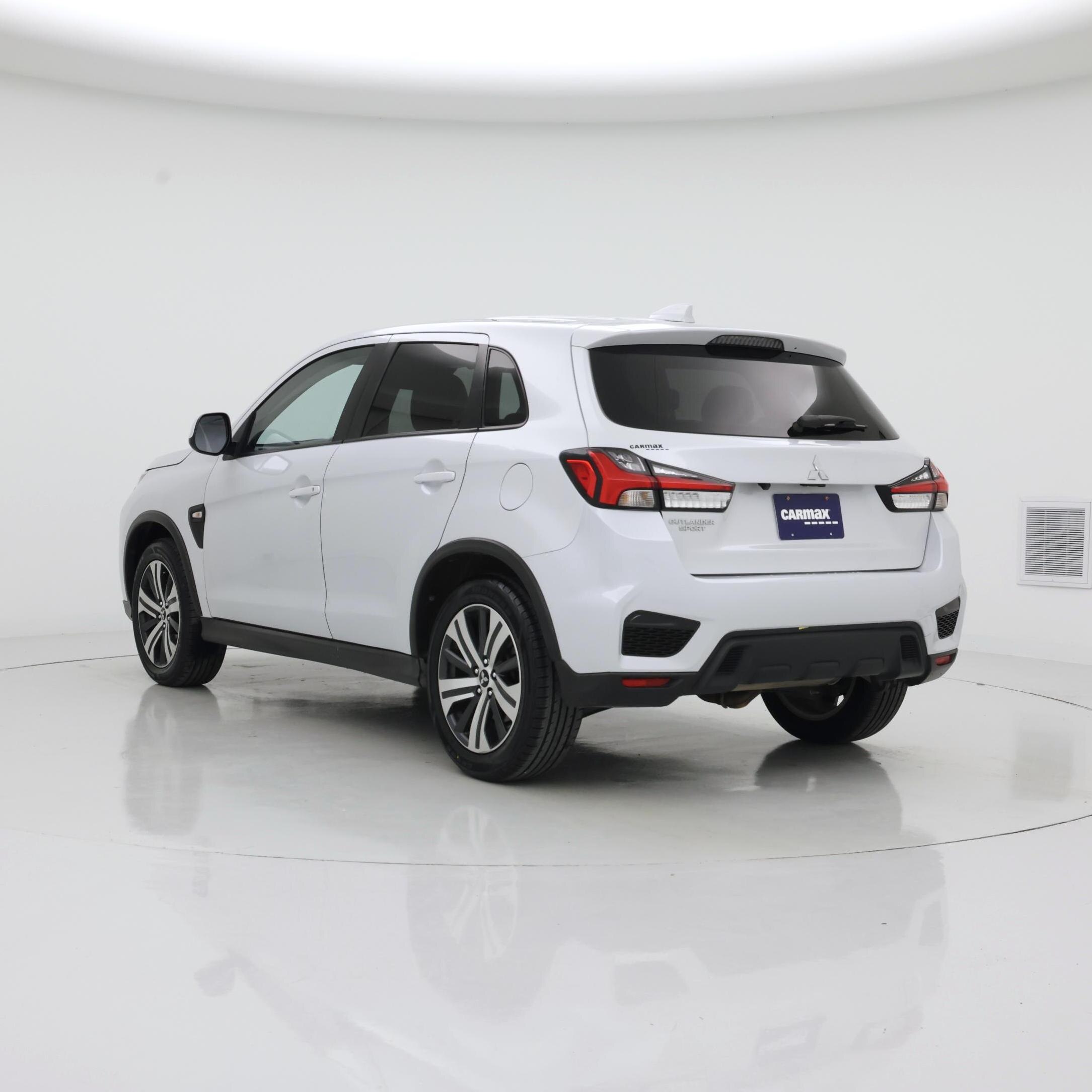 Thumbnail: 2022 Mitsubishi Outlander Sport - 2