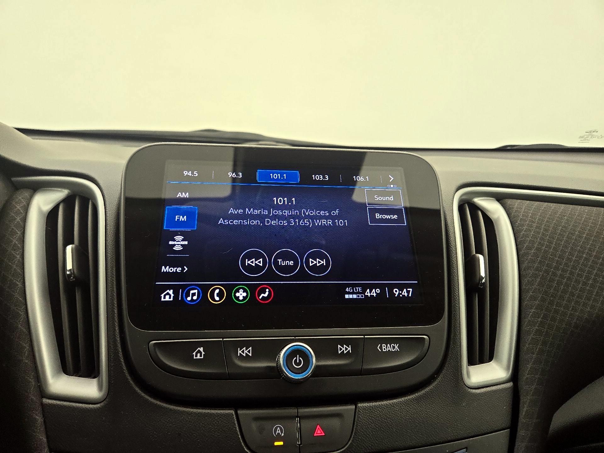 Thumbnail: 2023 Chevrolet Malibu - 15