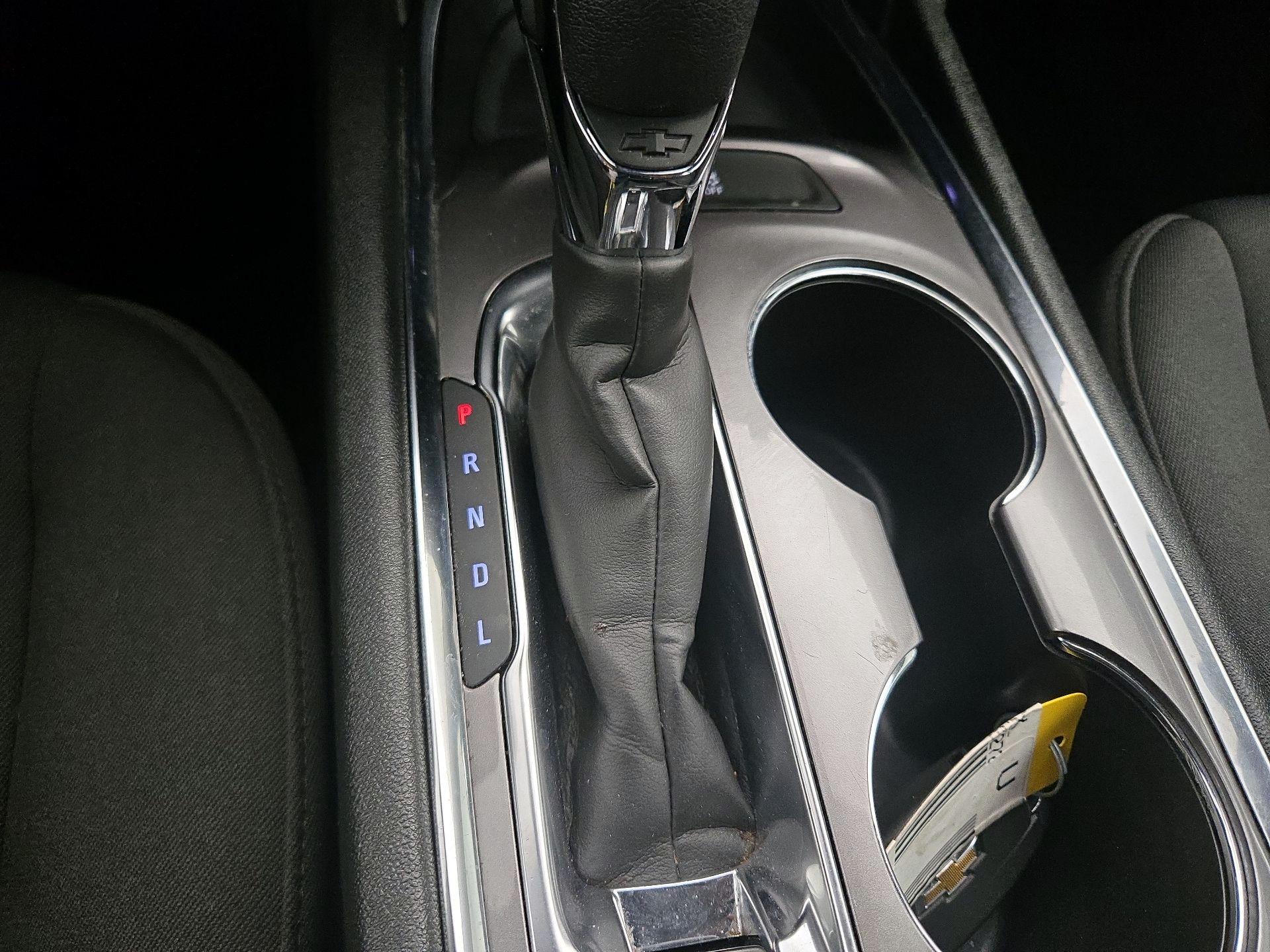 Thumbnail: 2023 Chevrolet Malibu - 17