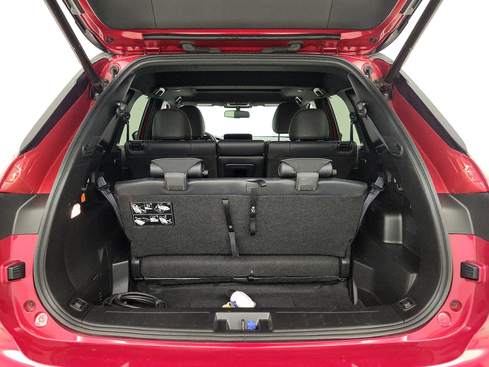 Thumbnail: 2023 Mitsubishi Outlander - 20