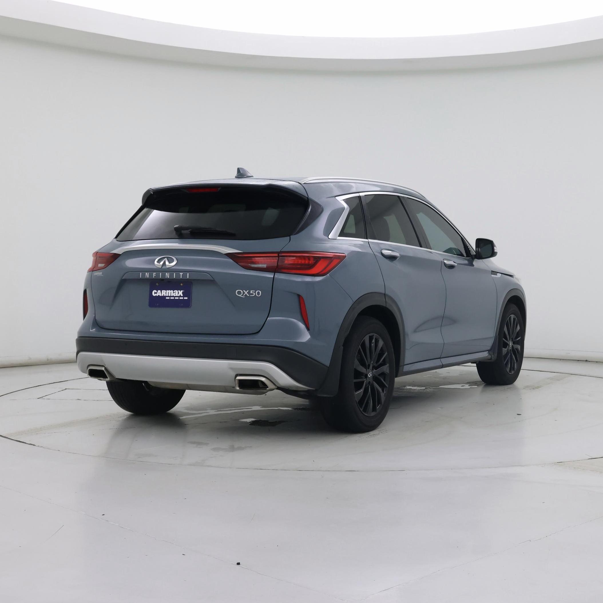 Thumbnail: 2023 INFINITI QX50 - 8