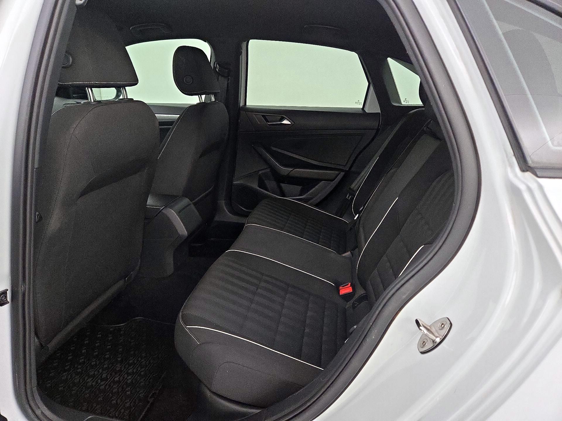 Thumbnail: 2023 Volkswagen Jetta - 19