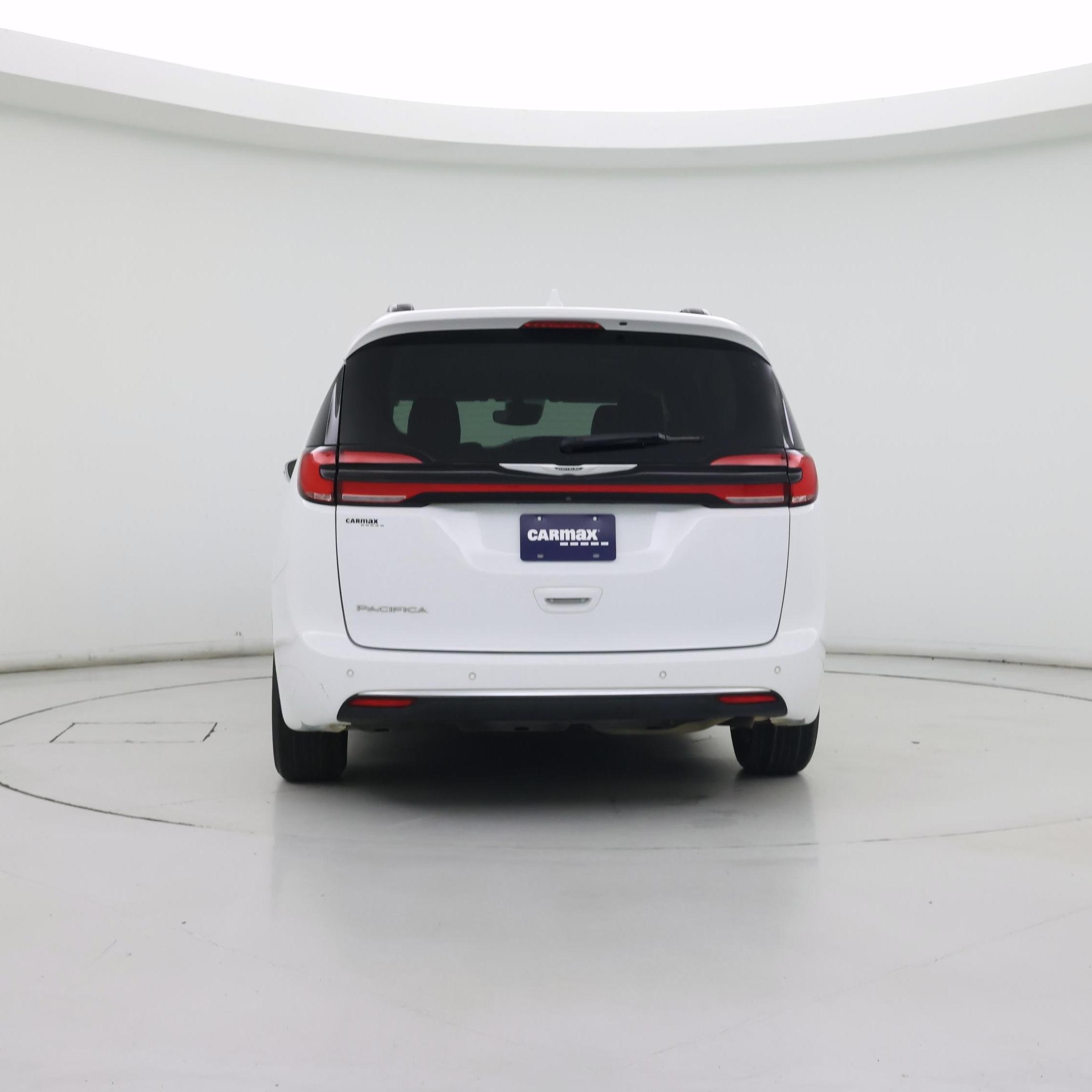 Thumbnail: 2022 Chrysler Pacifica - 6