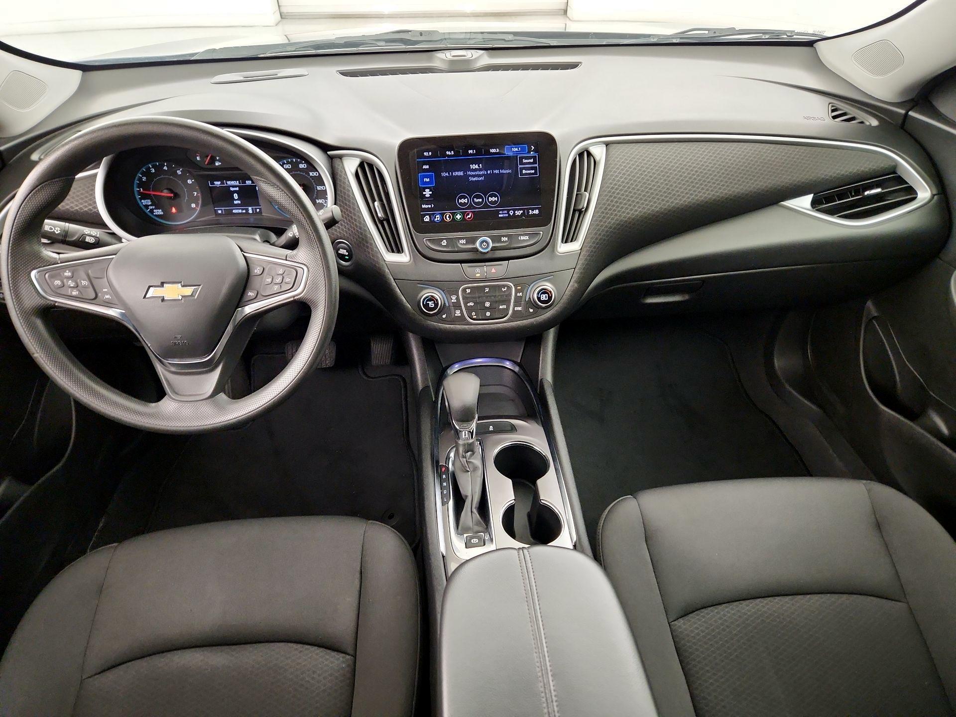 Thumbnail: 2023 Chevrolet Malibu - 9