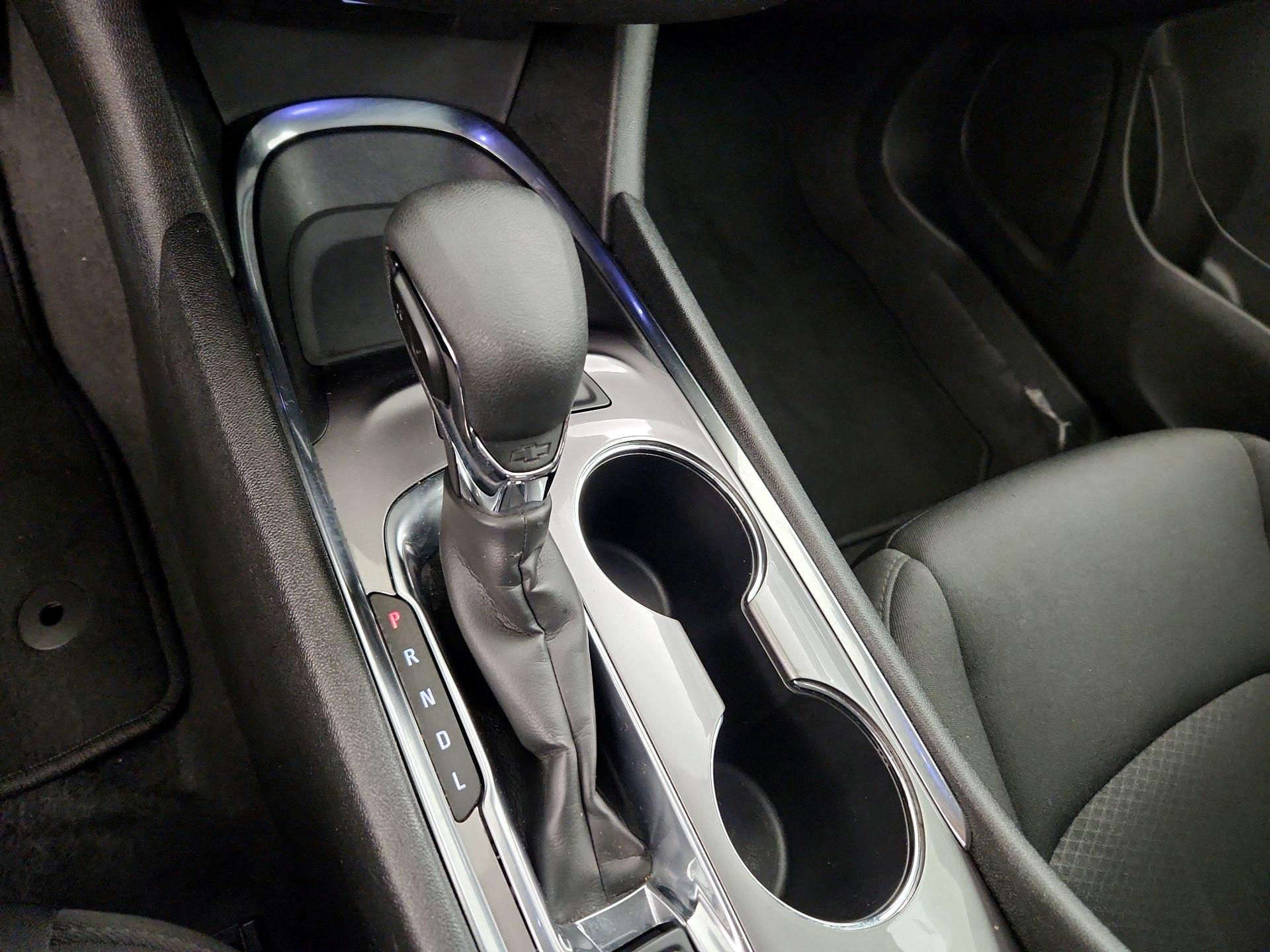 Thumbnail: 2023 Chevrolet Malibu - 17