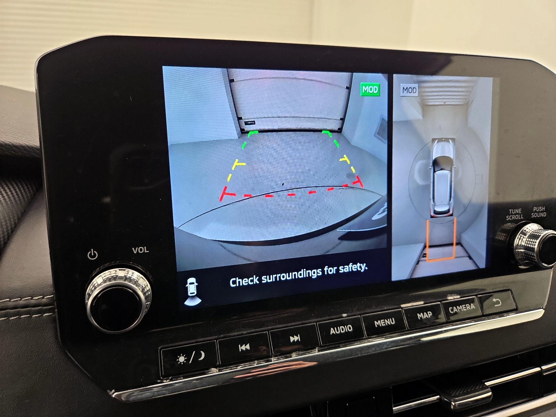 Thumbnail: 2024 Mitsubishi Outlander - 14