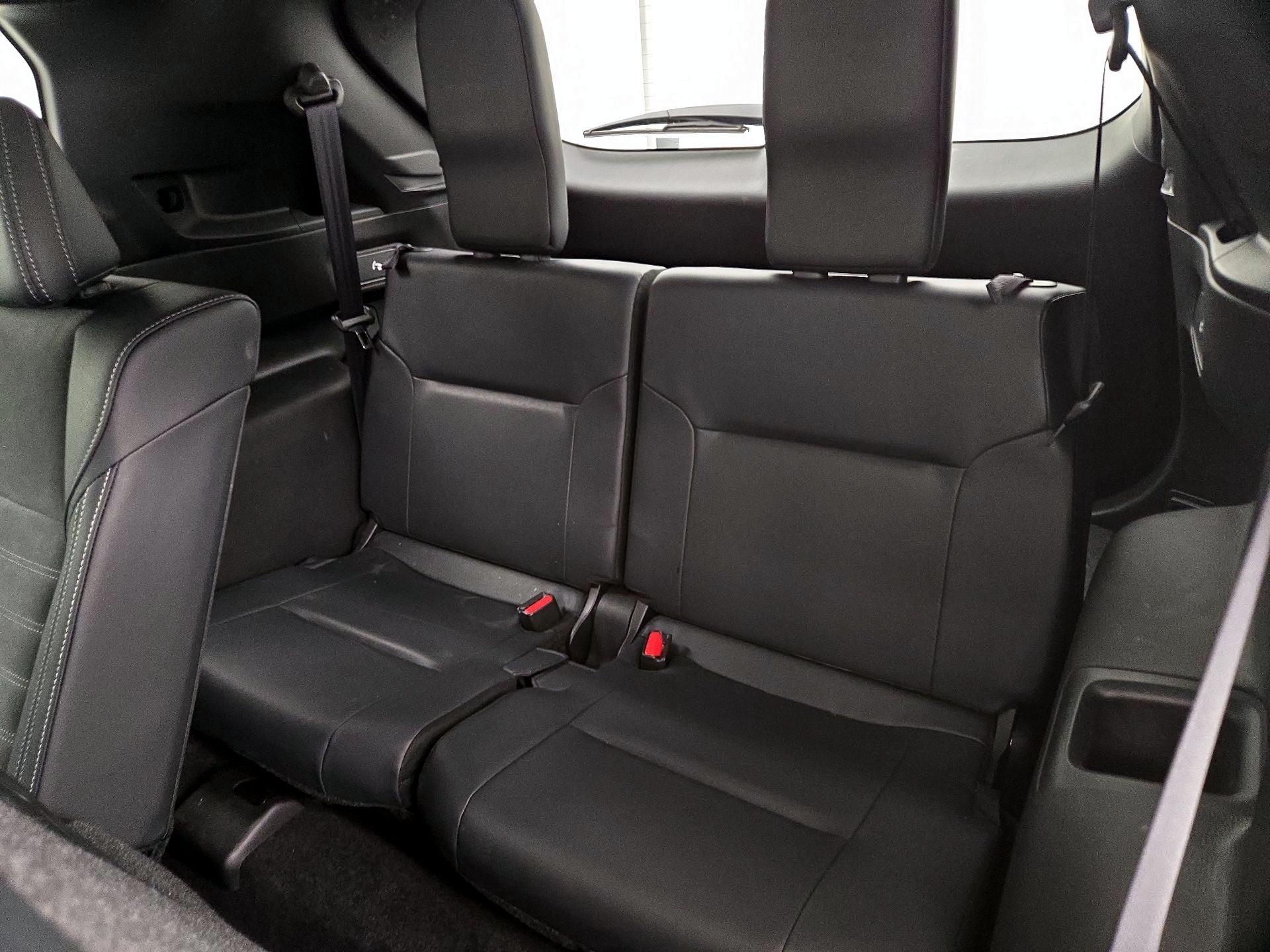 Thumbnail: 2024 Mitsubishi Outlander - 20