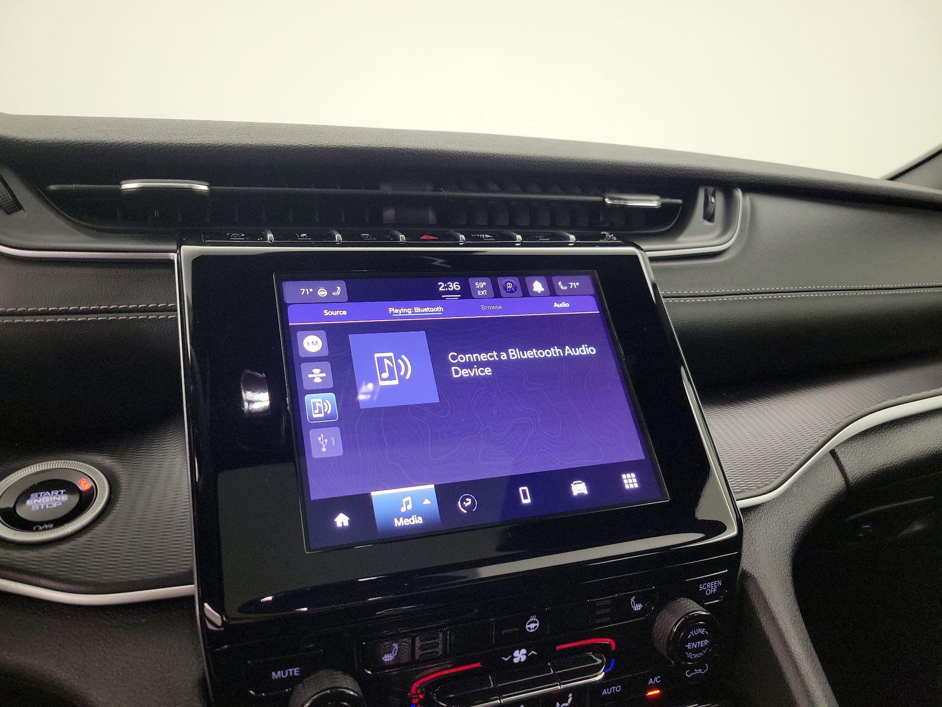 Thumbnail: 2024 Jeep Grand Cherokee - 15