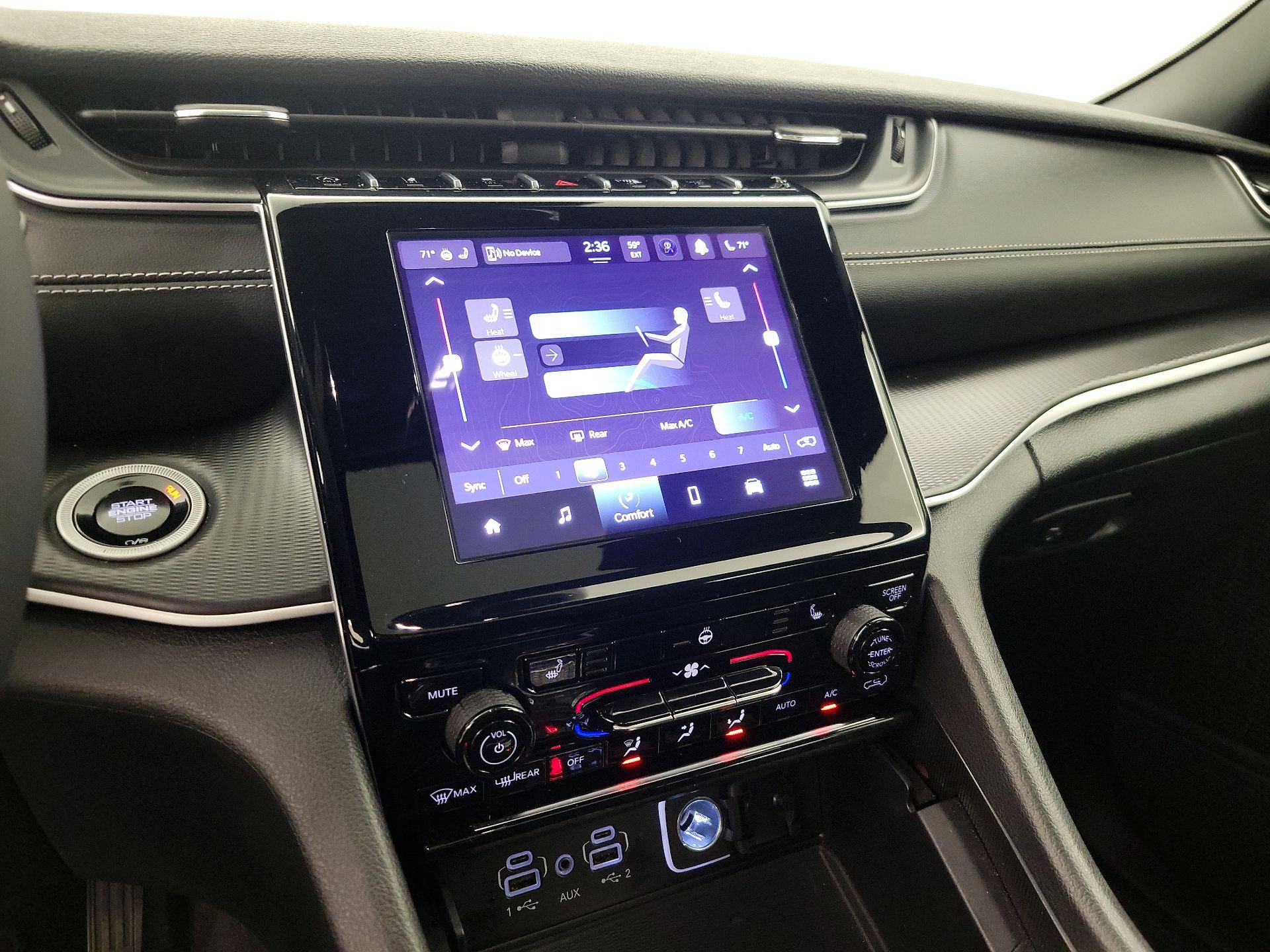 Thumbnail: 2024 Jeep Grand Cherokee - 16