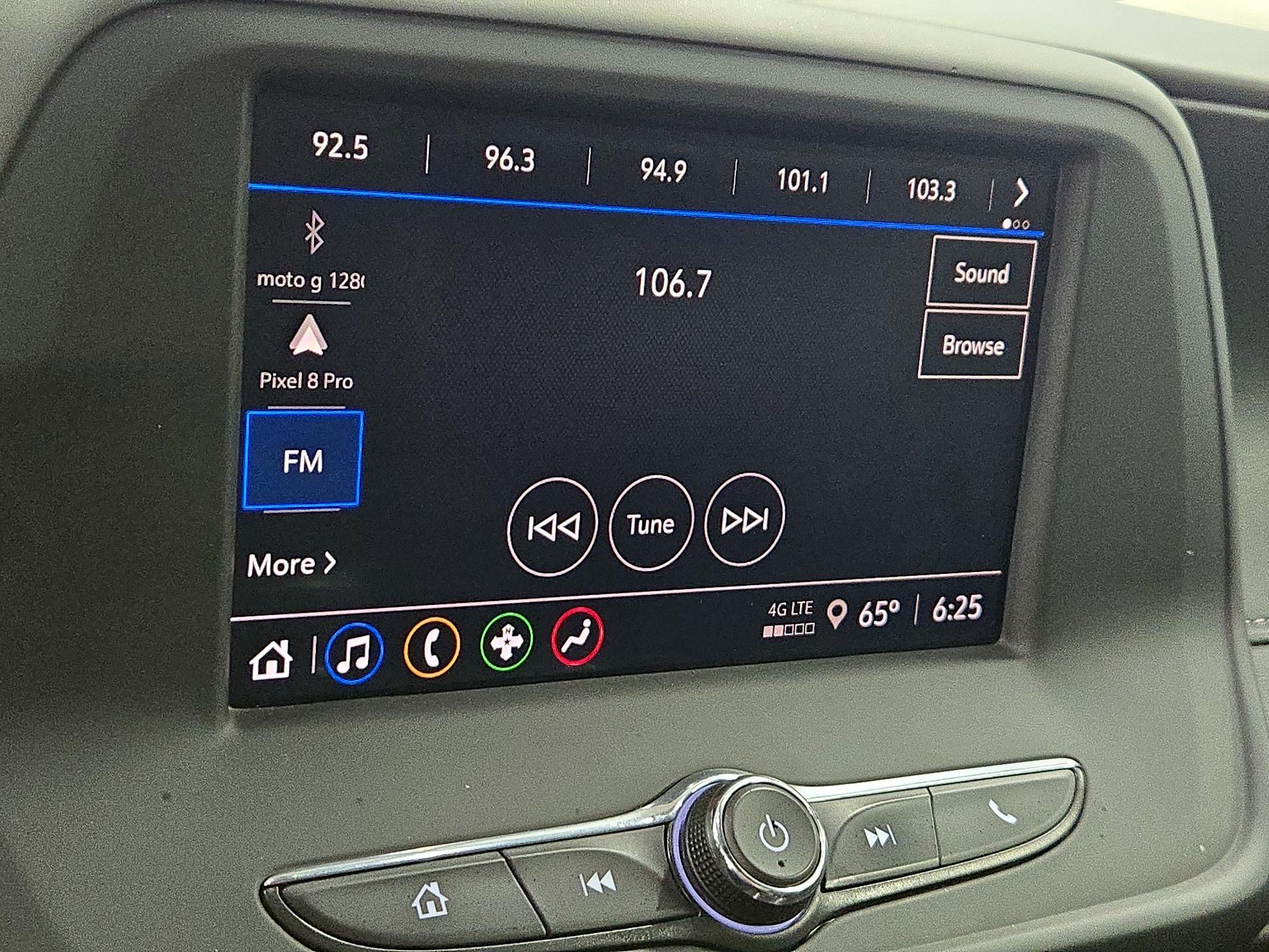 Thumbnail: 2023 Chevrolet Camaro - 15