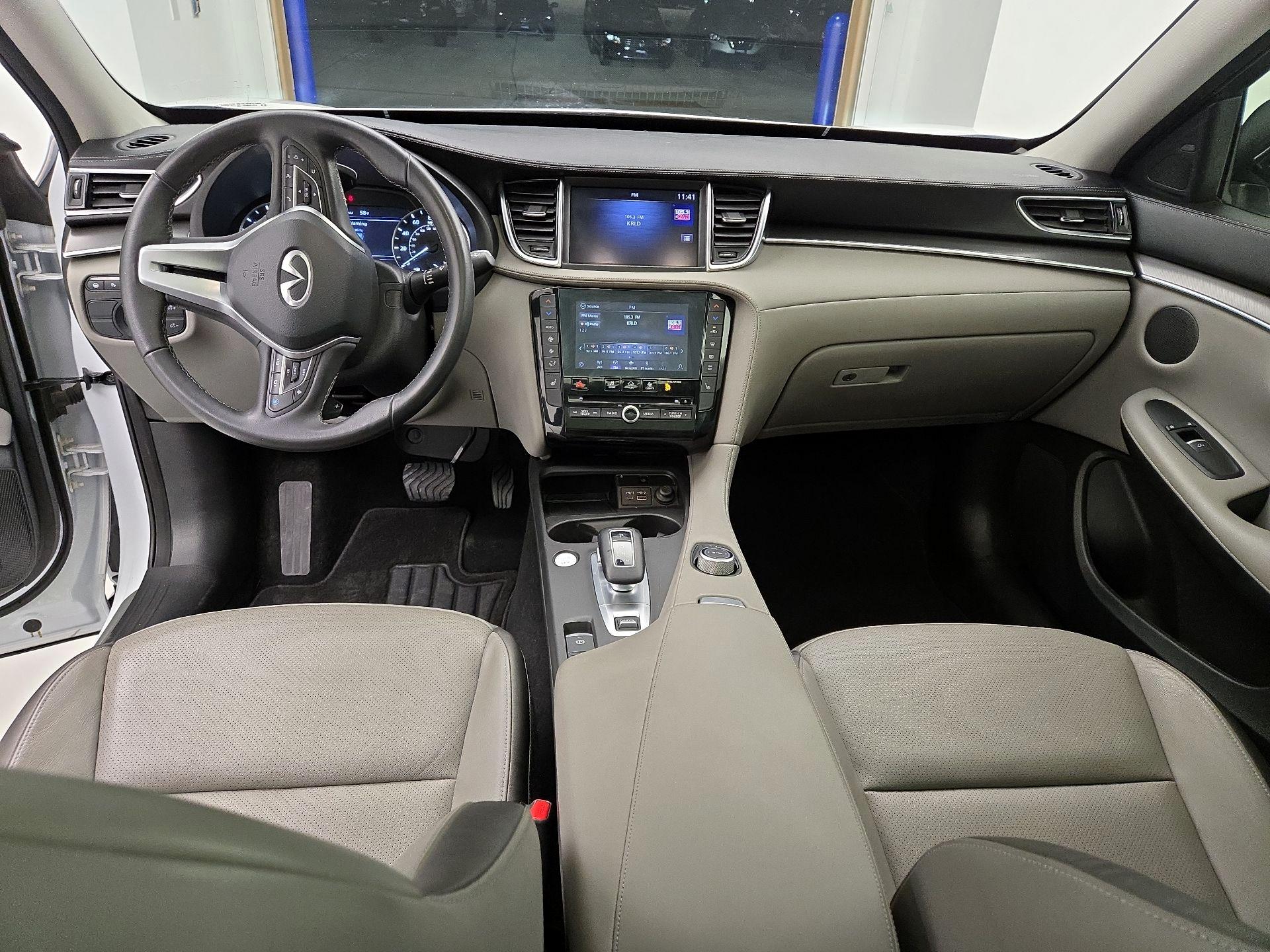 Thumbnail: 2023 INFINITI QX50 - 9